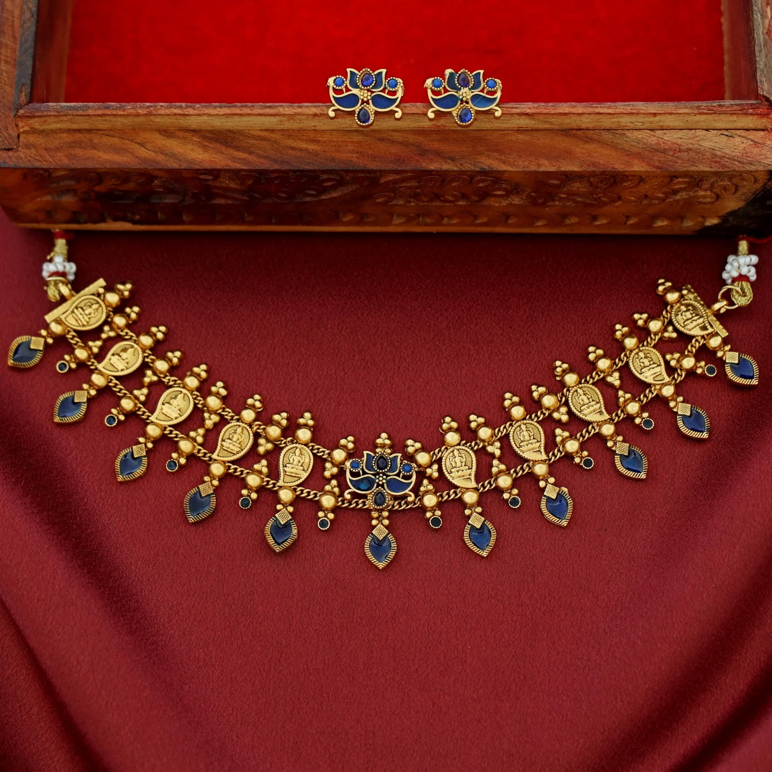 Vishaka 2 Layer Mango Kashi Enamel Palakka Choker With Earring - Image 4