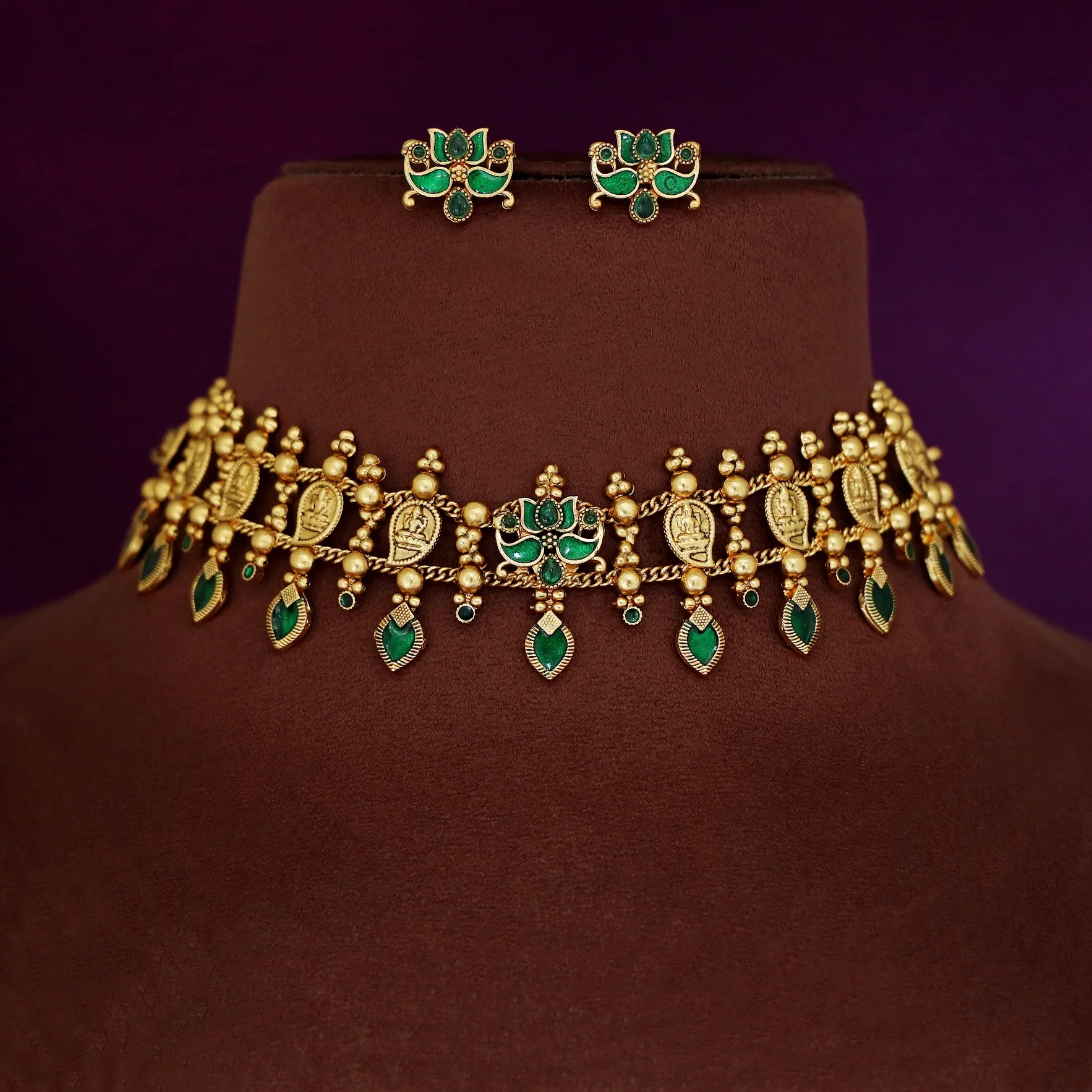 Vishaka 2 Layer Mango Kashi Enamel Palakka Choker With Earring - Image 5