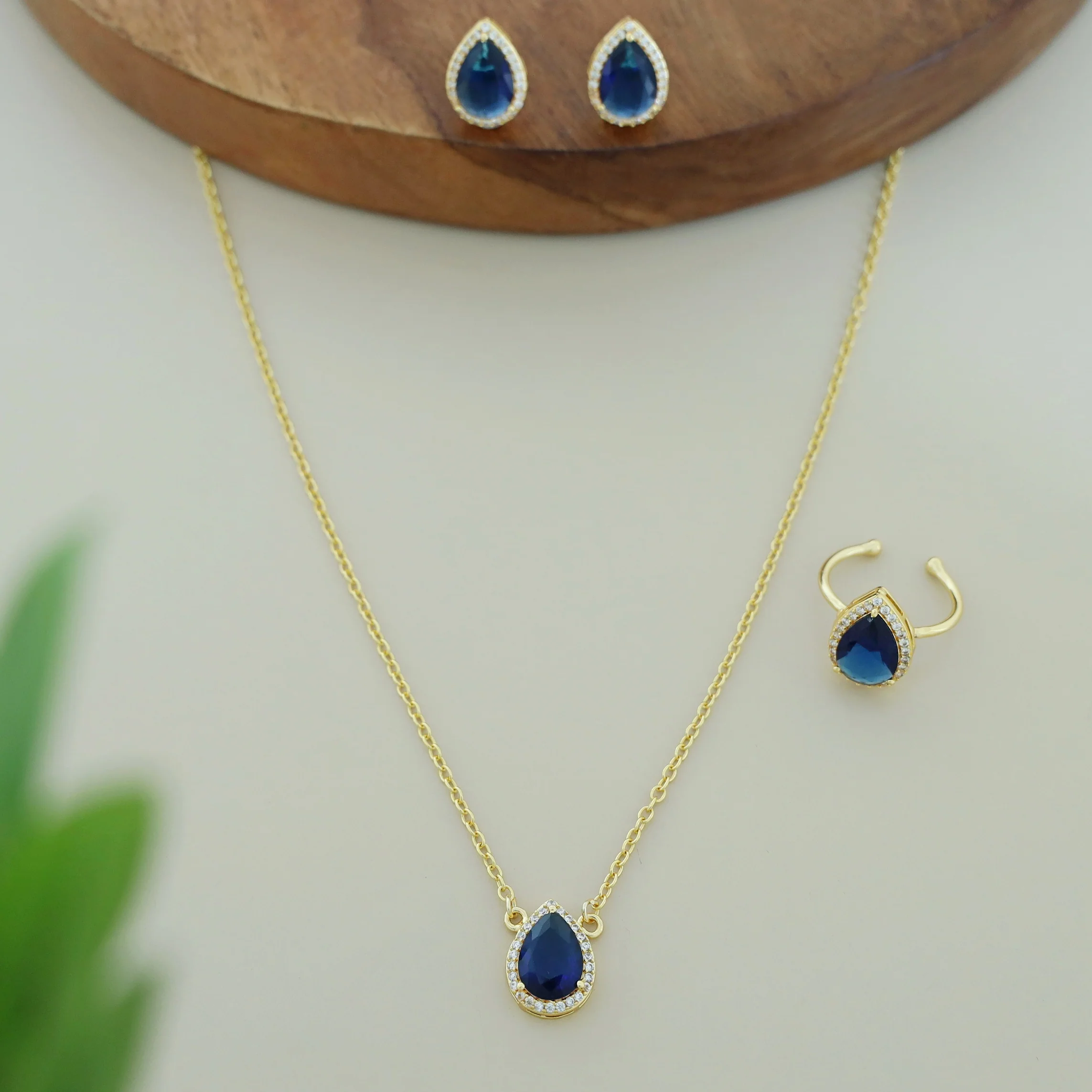 3 In 1 Meltta Drop Glossy Neckpiece Combo - Image 9