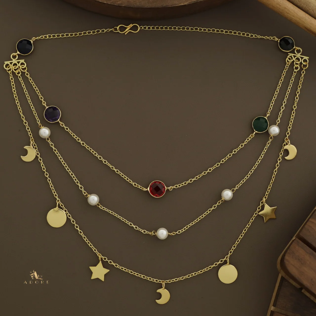 3 Layer Glossy Astral Pearl Neckpiece - Image 2