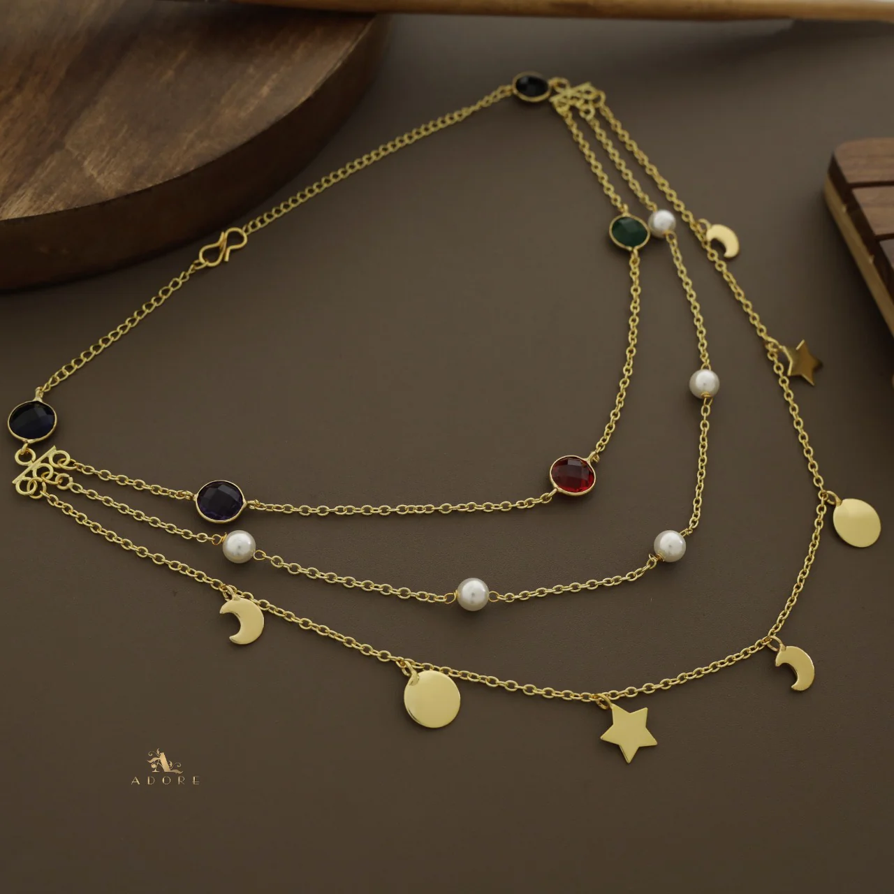 3 Layer Glossy Astral Pearl Neckpiece - Image 6