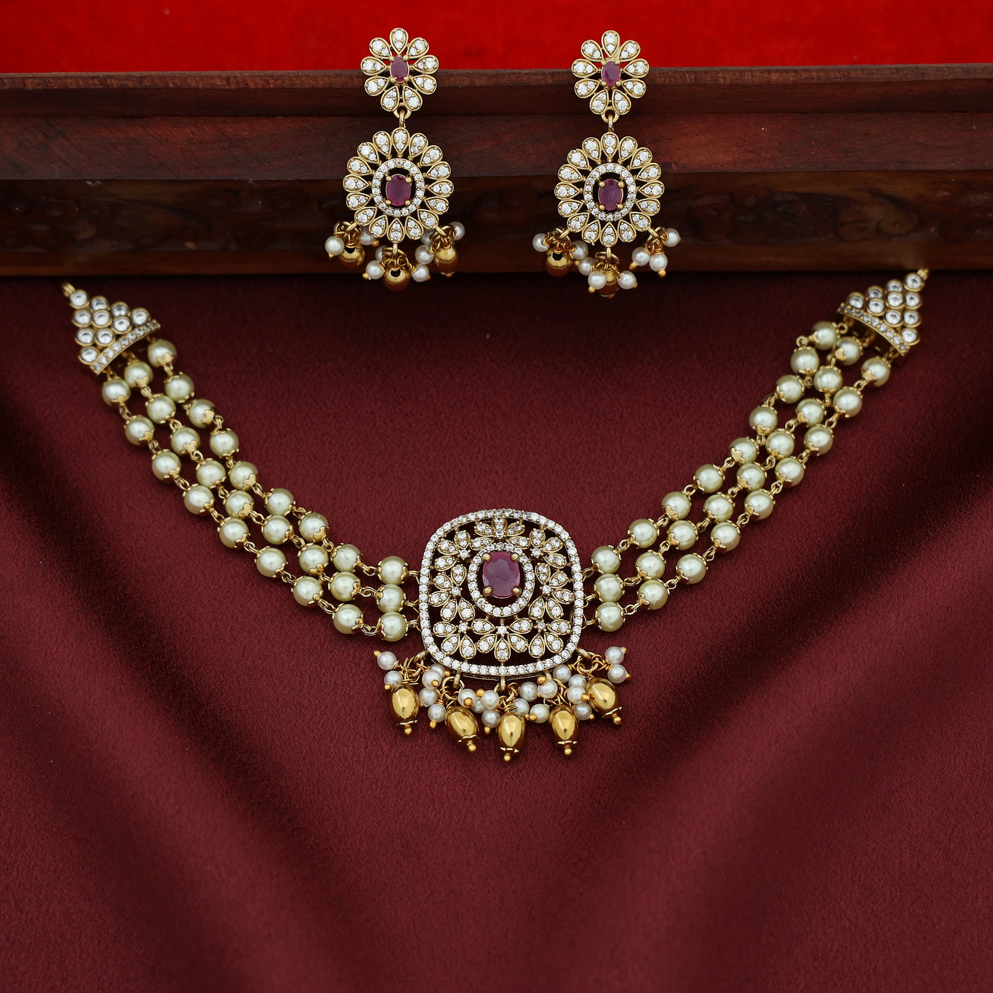 3 Layer Pearl Choker With Earring - Image 3