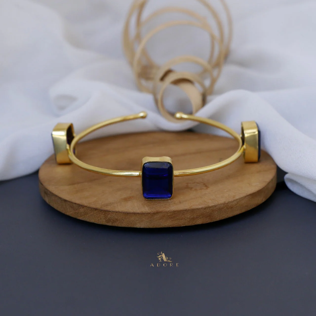 3 Square Glossy Bracelet - Image 11