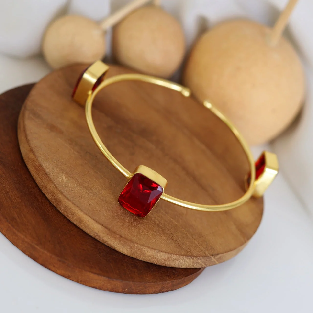 3 Square Glossy Bracelet - Image 2