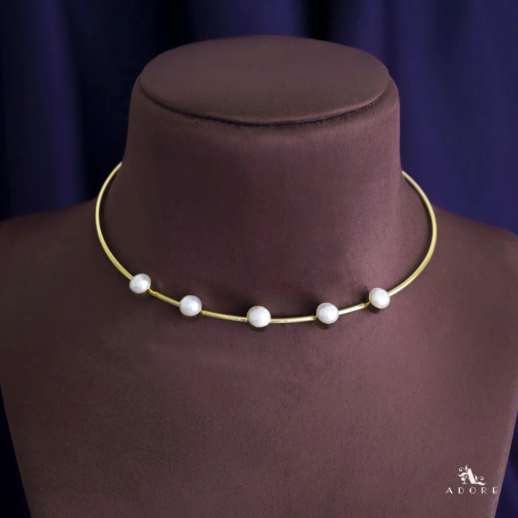 5 Pearl Golden Neck Cuff - Image 2