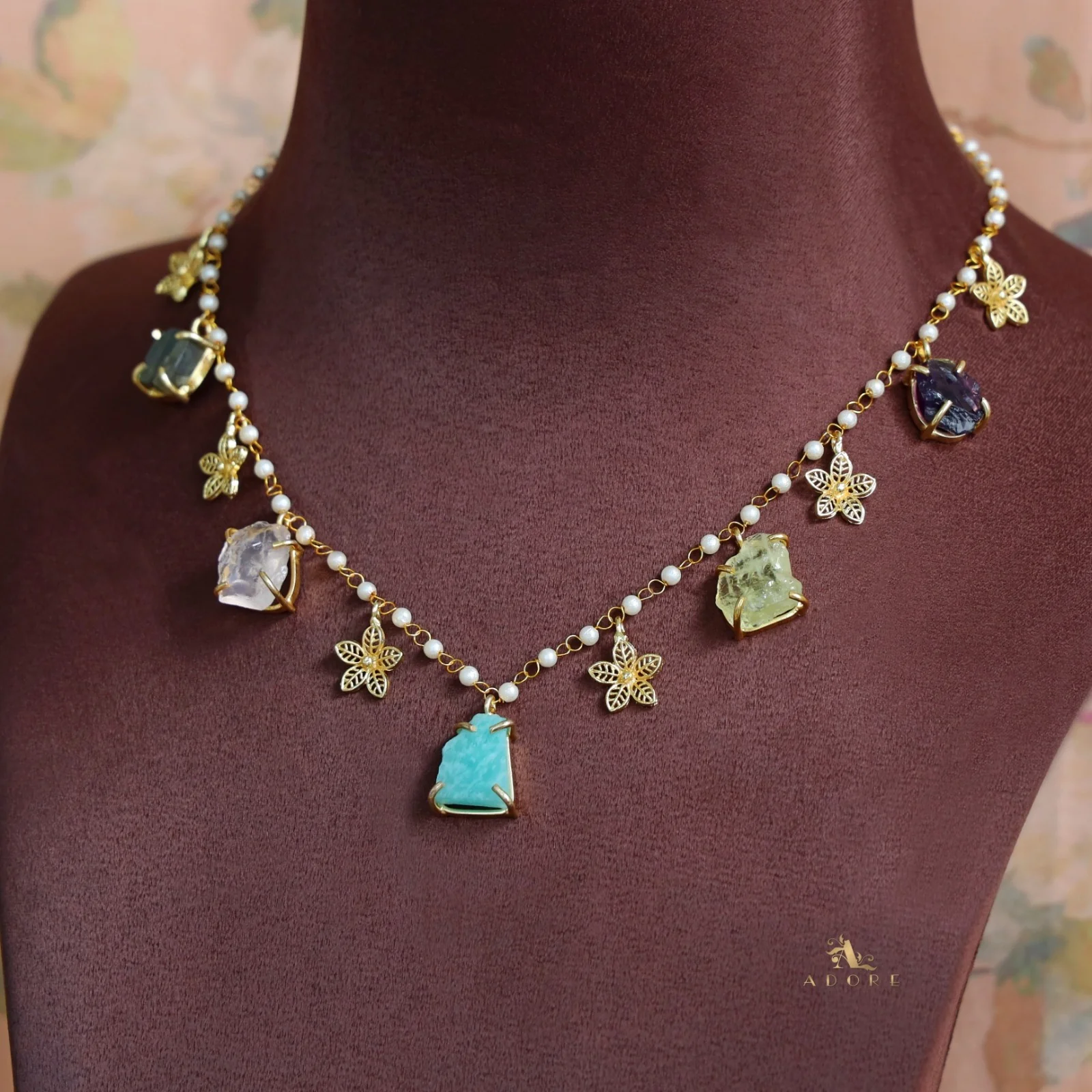 5 Raw Stone + Flower Carly Pearl Neckpiece - Image 3