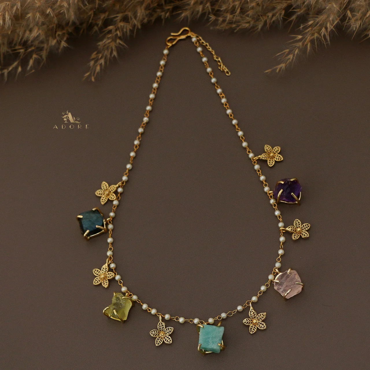 5 Raw Stone + Flower Carly Pearl Neckpiece - Image 4