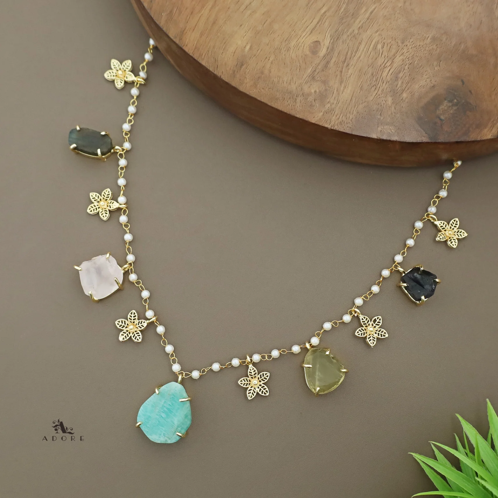 5 Raw Stone + Flower Carly Pearl Neckpiece - Image 7