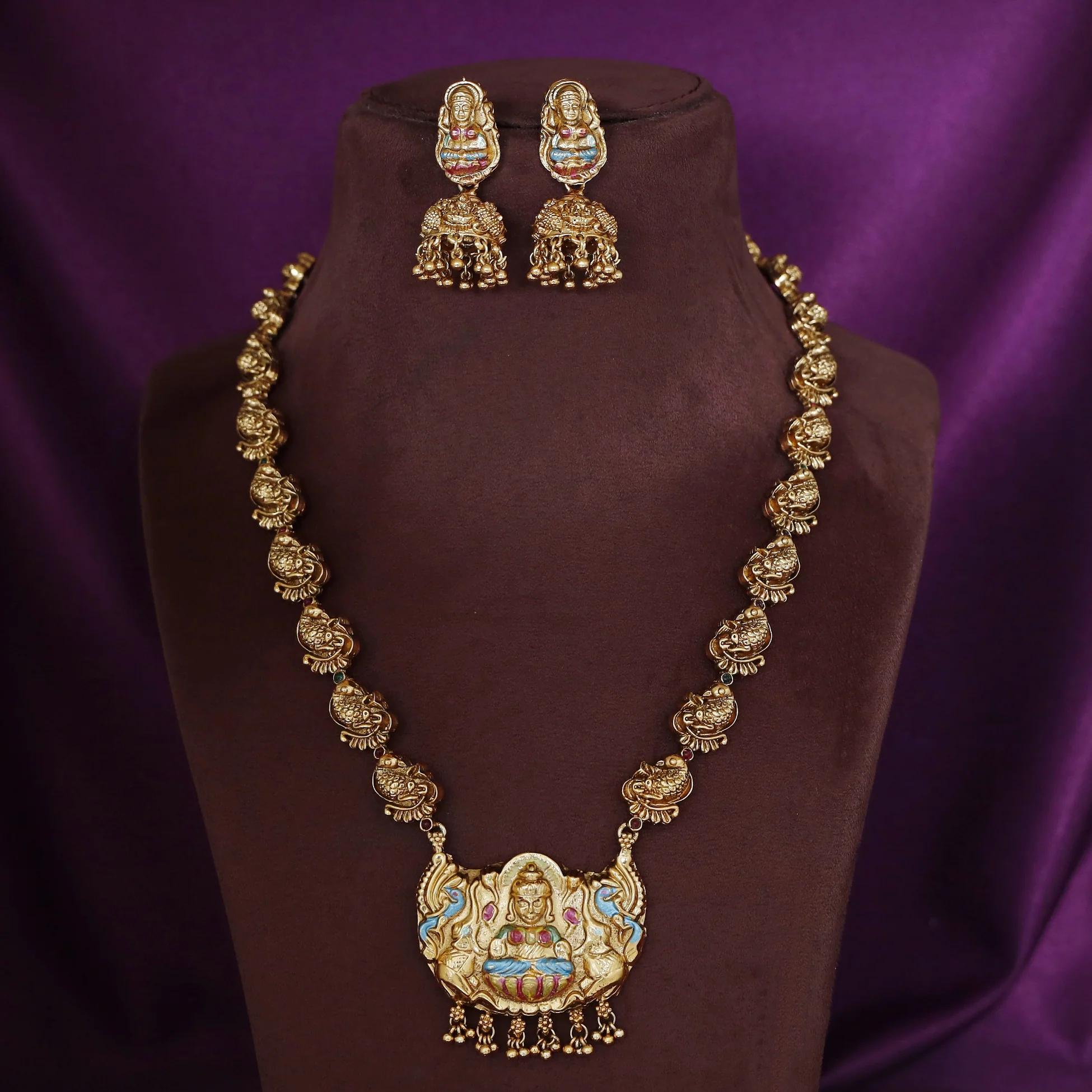 Aadharshini Devi Mayura Airavath Long Haram With Earring - Image 2