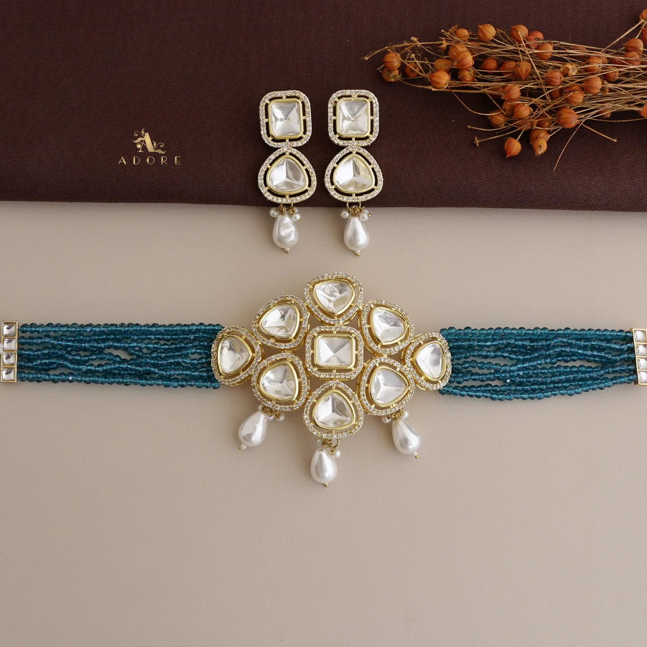 Aadhyavi Polki Kundan Choker With Earring - Image 5