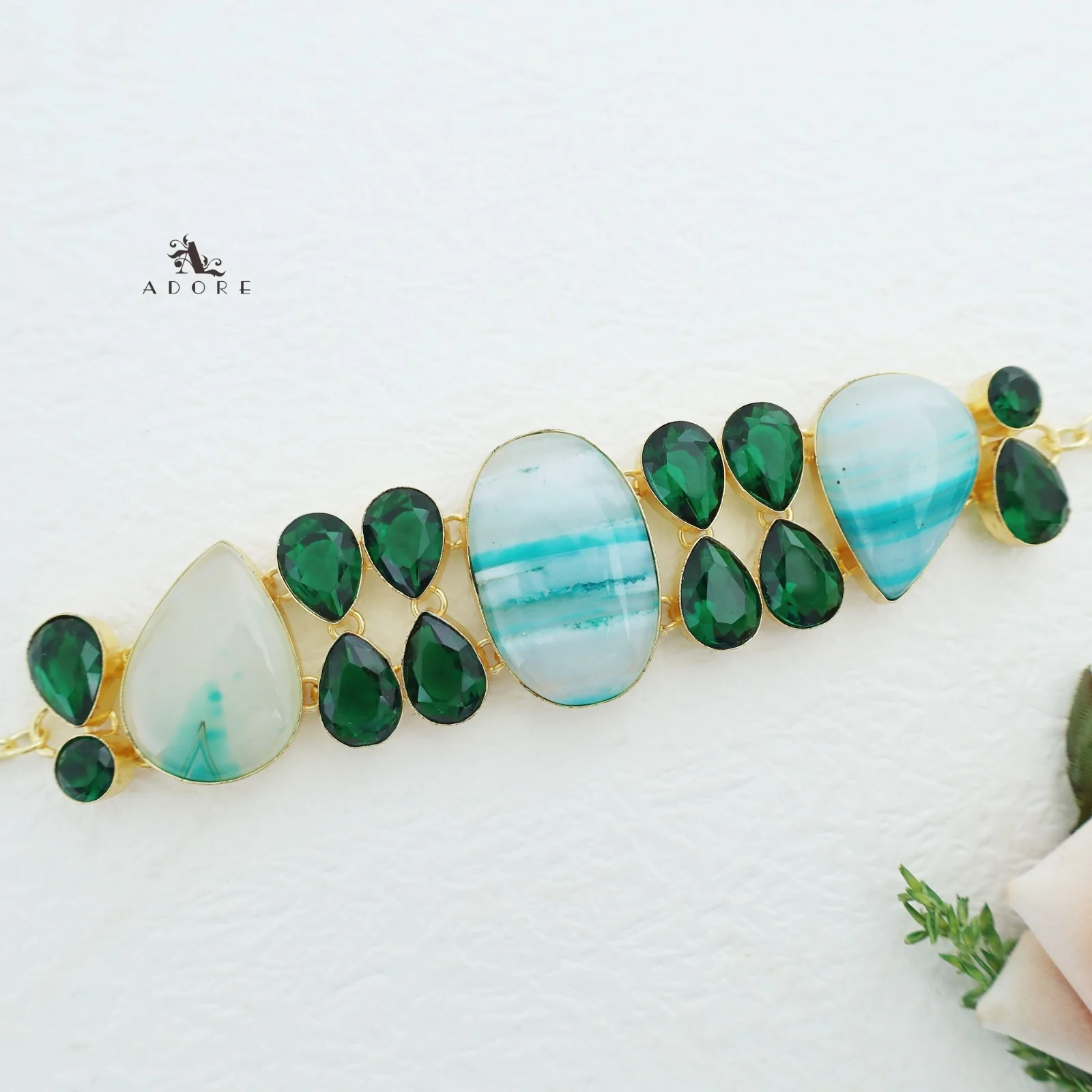 Aadne Glossy Choker - Image 3