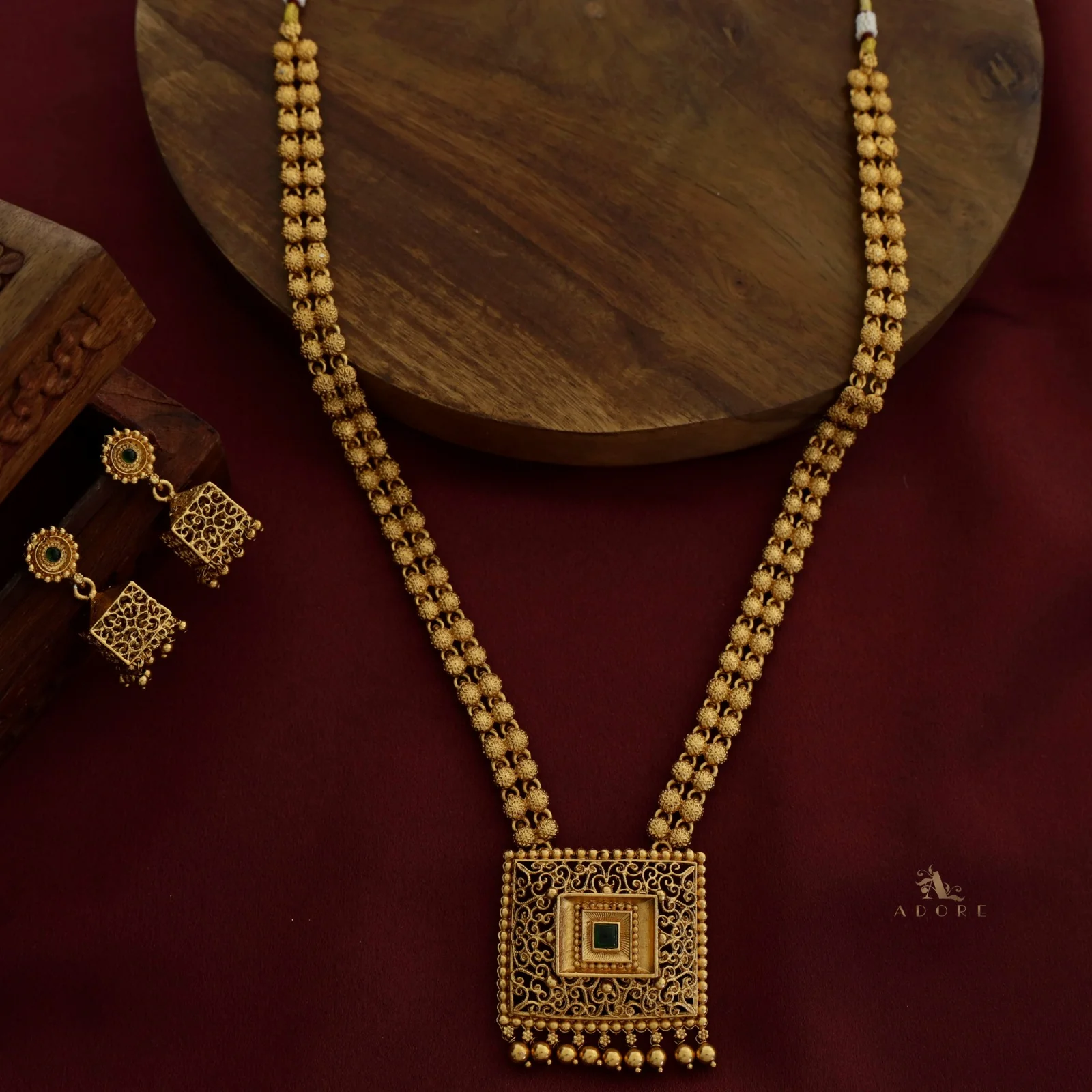 Aagarna Long Haram With Earring - Image 5