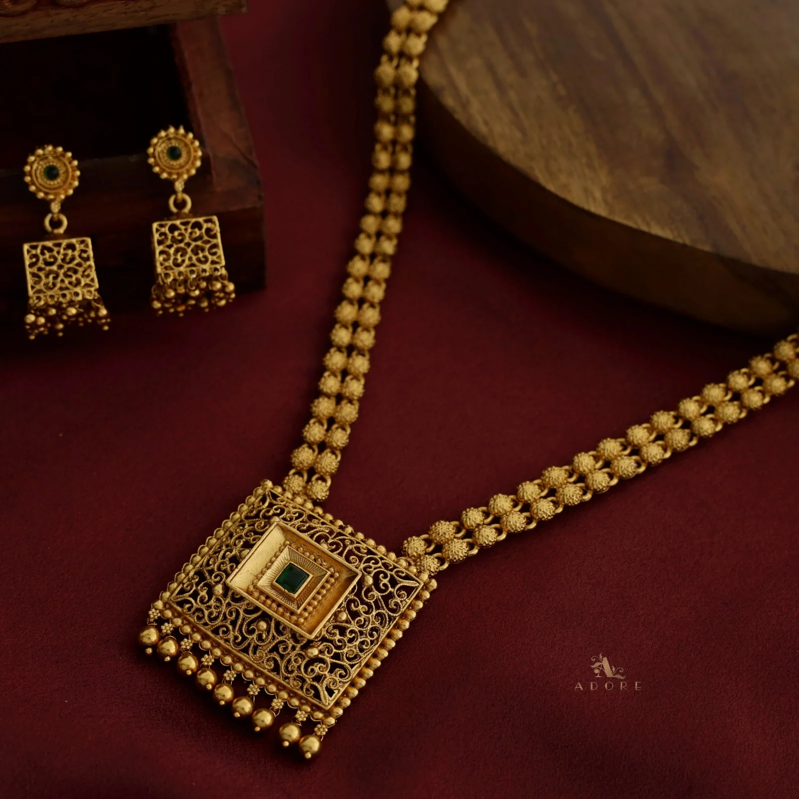 Aagarna Long Haram With Earring - Image 6