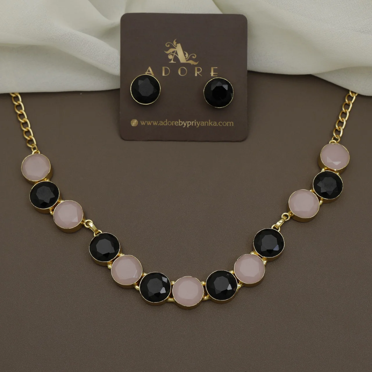 AAKANCHA GLOSSY MULTI COLOUR NECKPIECE WITH EARRING - Image 12