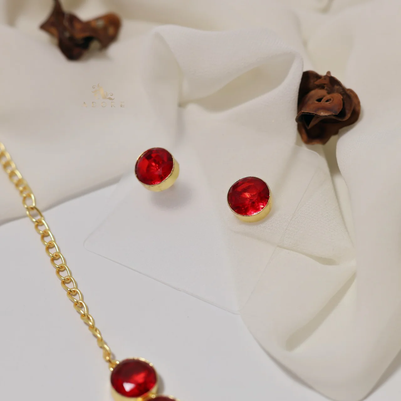 Aakancha Glossy Neckpiece With Earring - Image 7