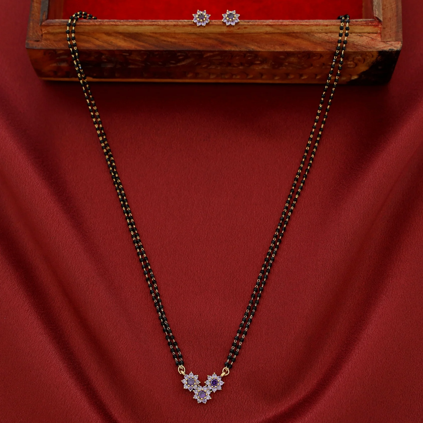 Aanya 3 Floral 2 Layer Mangalsutra Neckpiece With Stud - Image 3