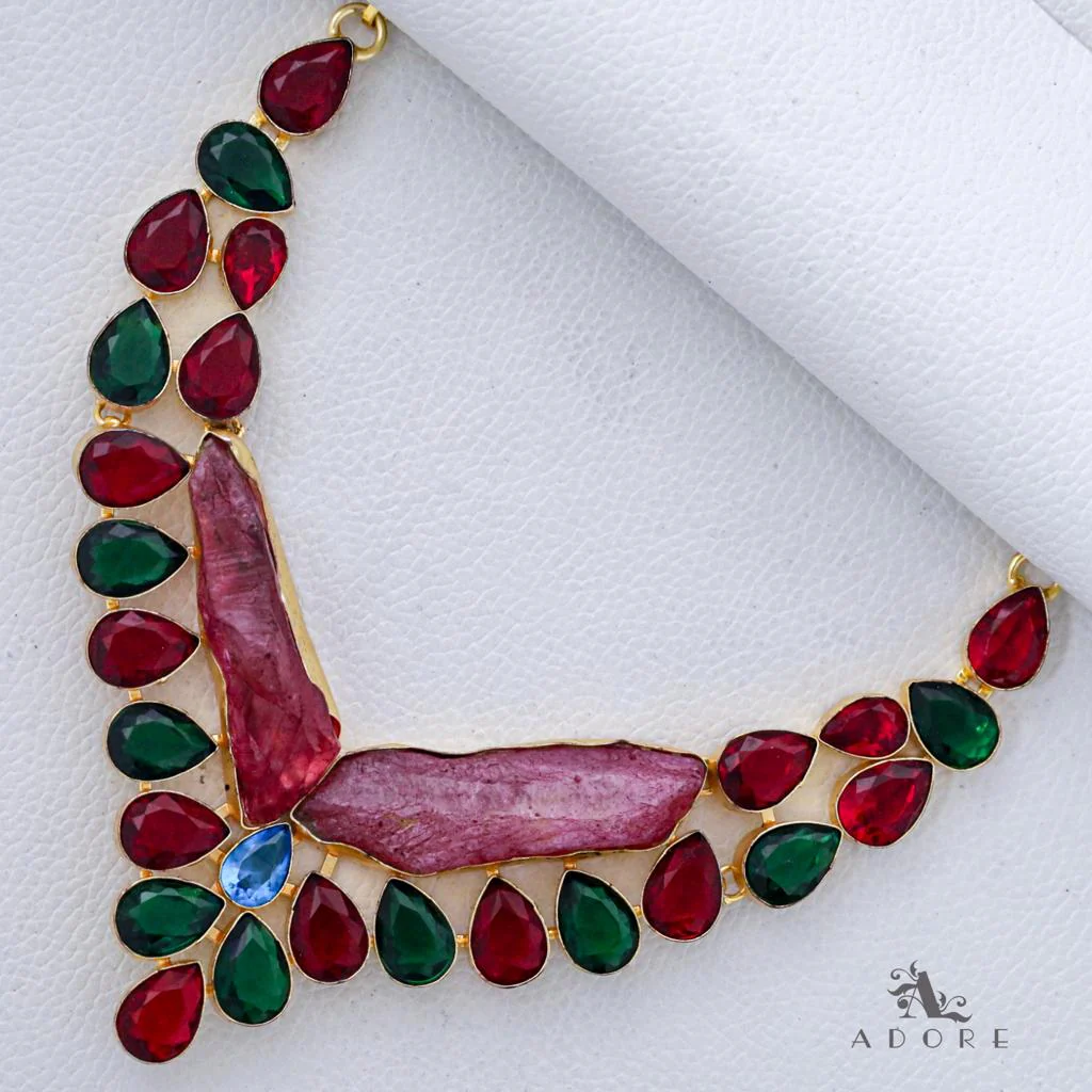 Aarani Neckpiece - Image 2