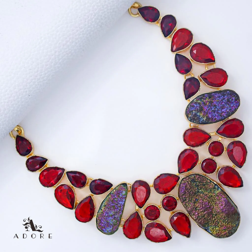 AAribha Neckpiece - Image 3