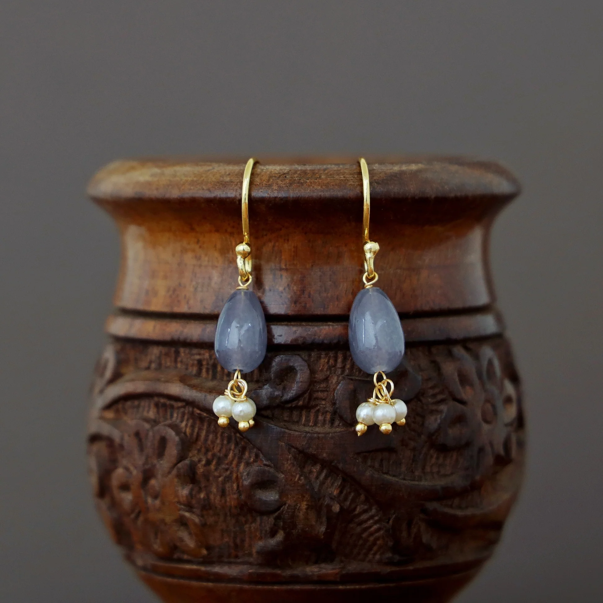 Aarohi Pearl Drop - Image 6