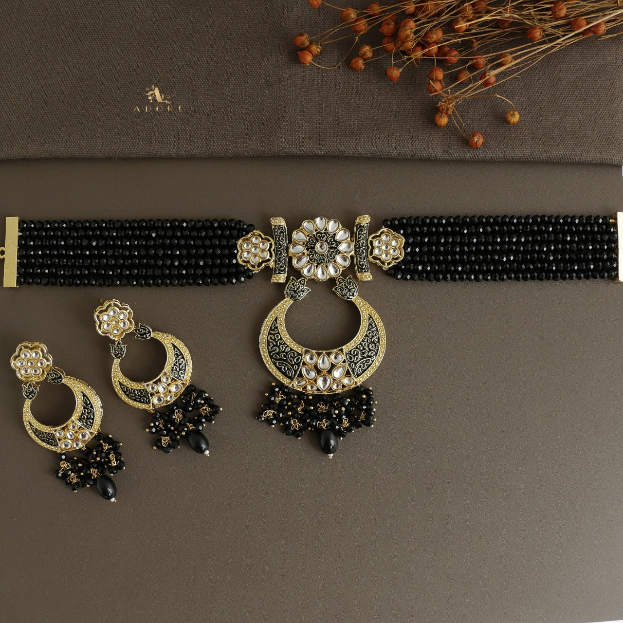 Aarunya Meenakari Kundan Neckpiece With Earring - Image 3