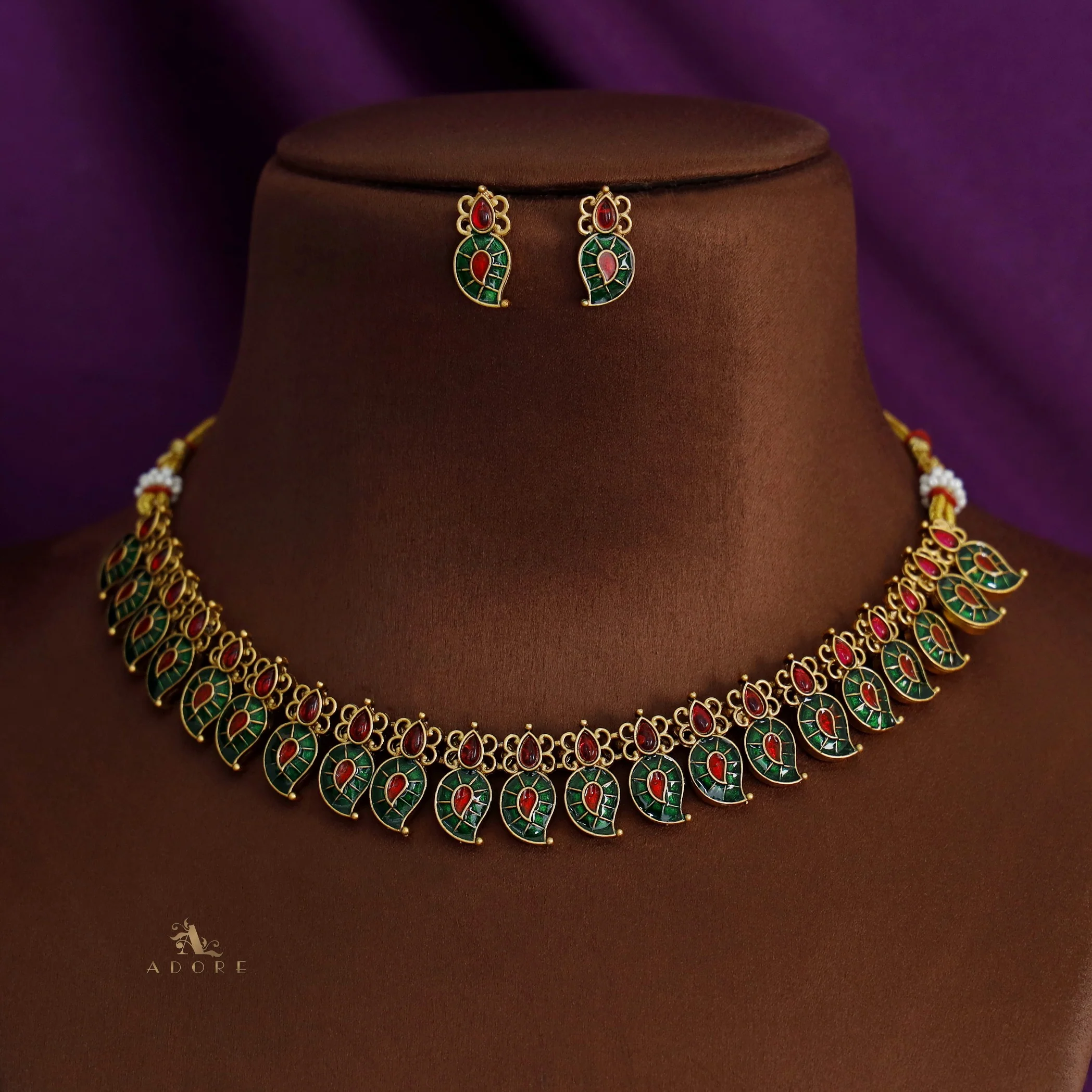 Aarya Devika Neckpiece With Earring - Image 3