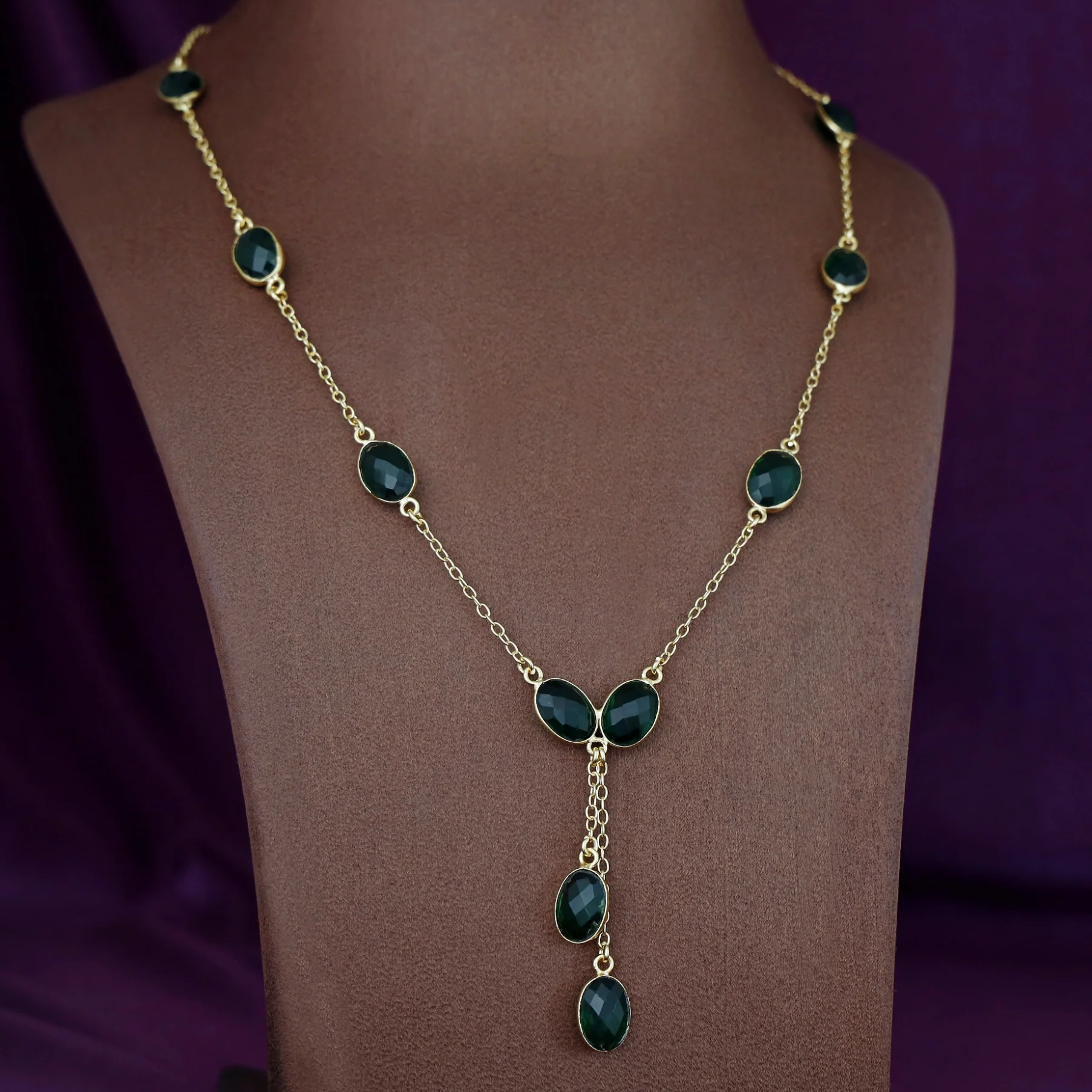 Aashi Oval Glossy Stone Long Neckpiece - Image 2