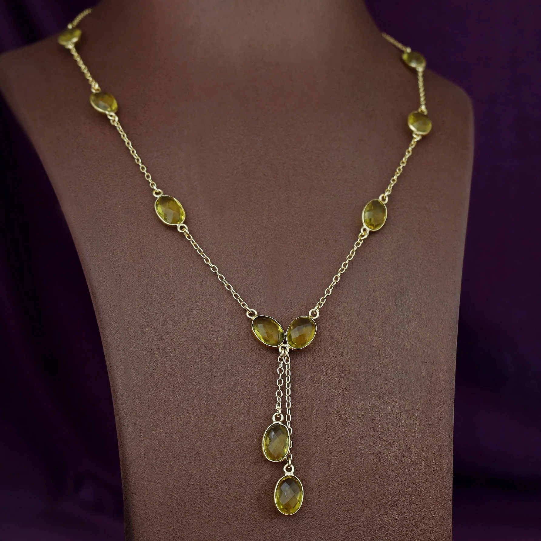Aashi Oval Glossy Stone Long Neckpiece - Image 3
