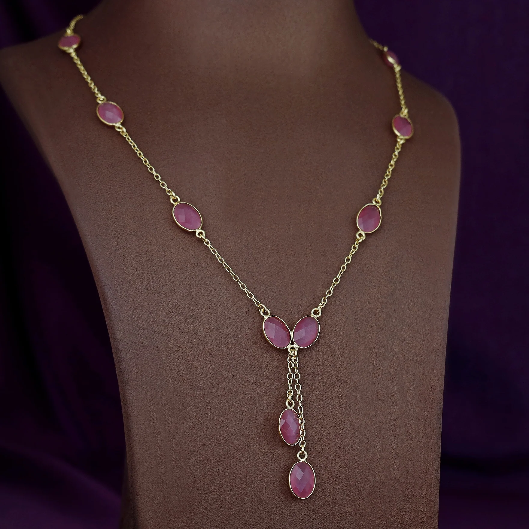 Aashi Oval Glossy Stone Long Neckpiece - Image 7