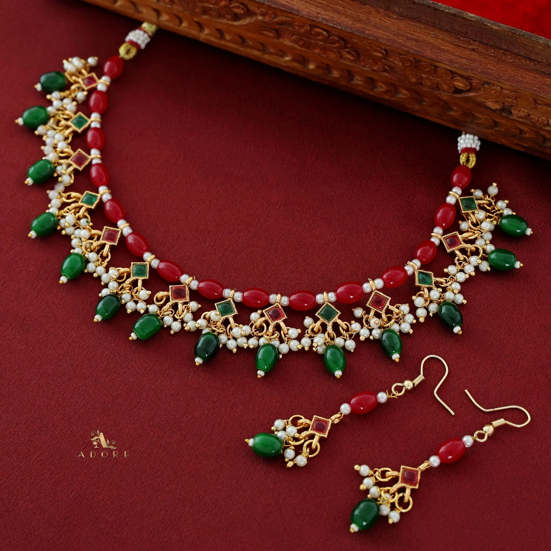 Aashvi Pearl Neckpiece With Drop Earring - Image 4