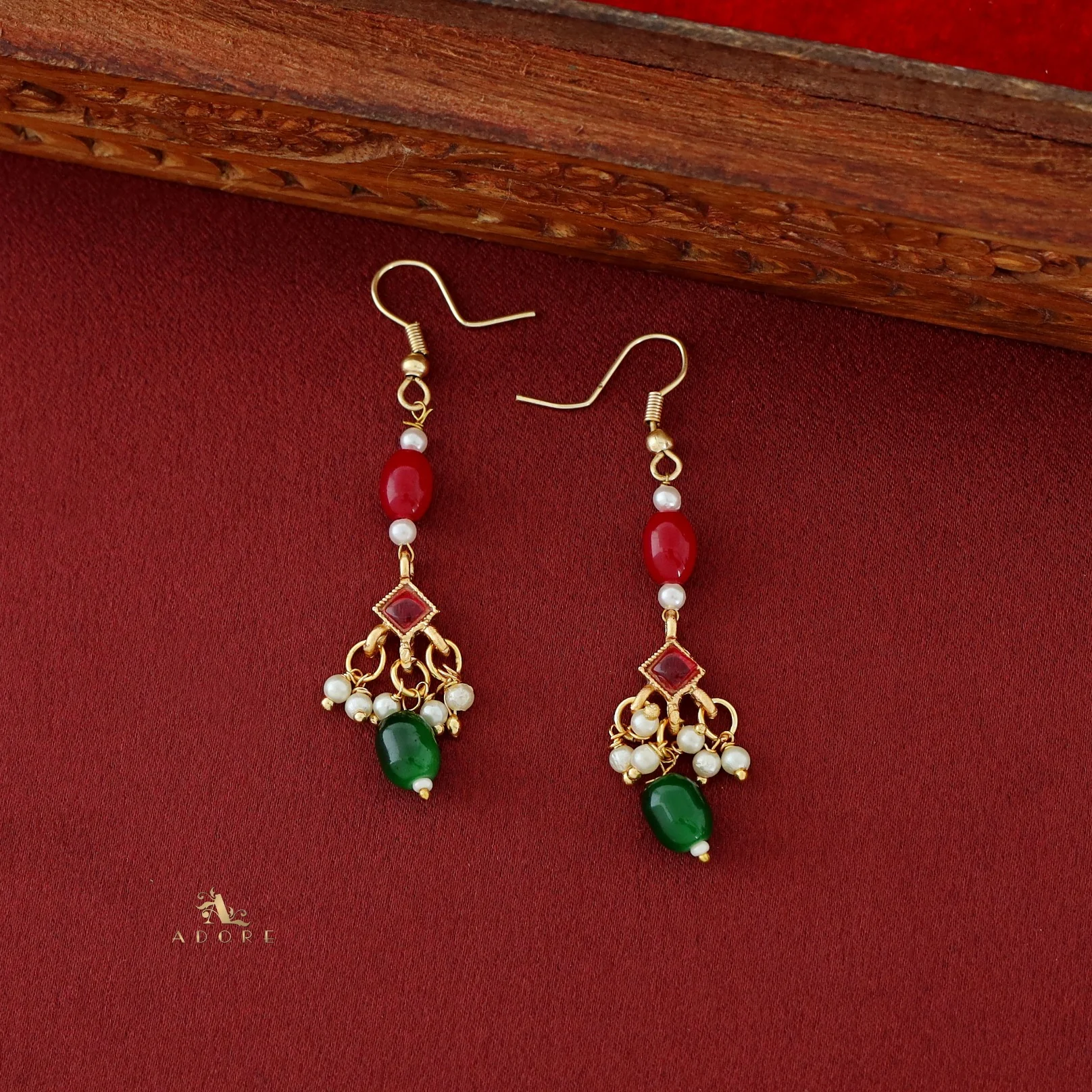 Aashvi Pearl Neckpiece With Drop Earring - Image 5