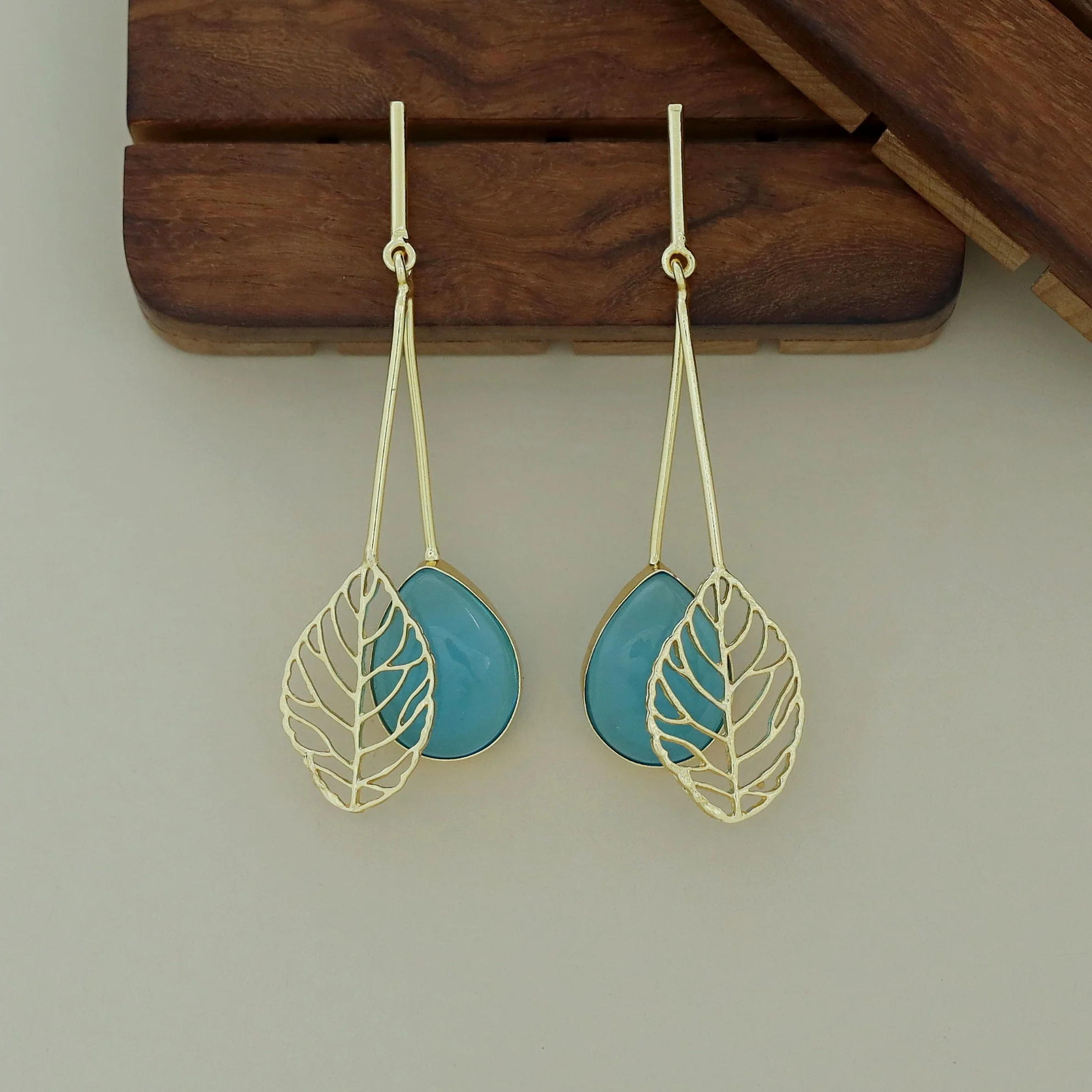 Aayla Golden Leafy Glossy Stone Earring - Image 12