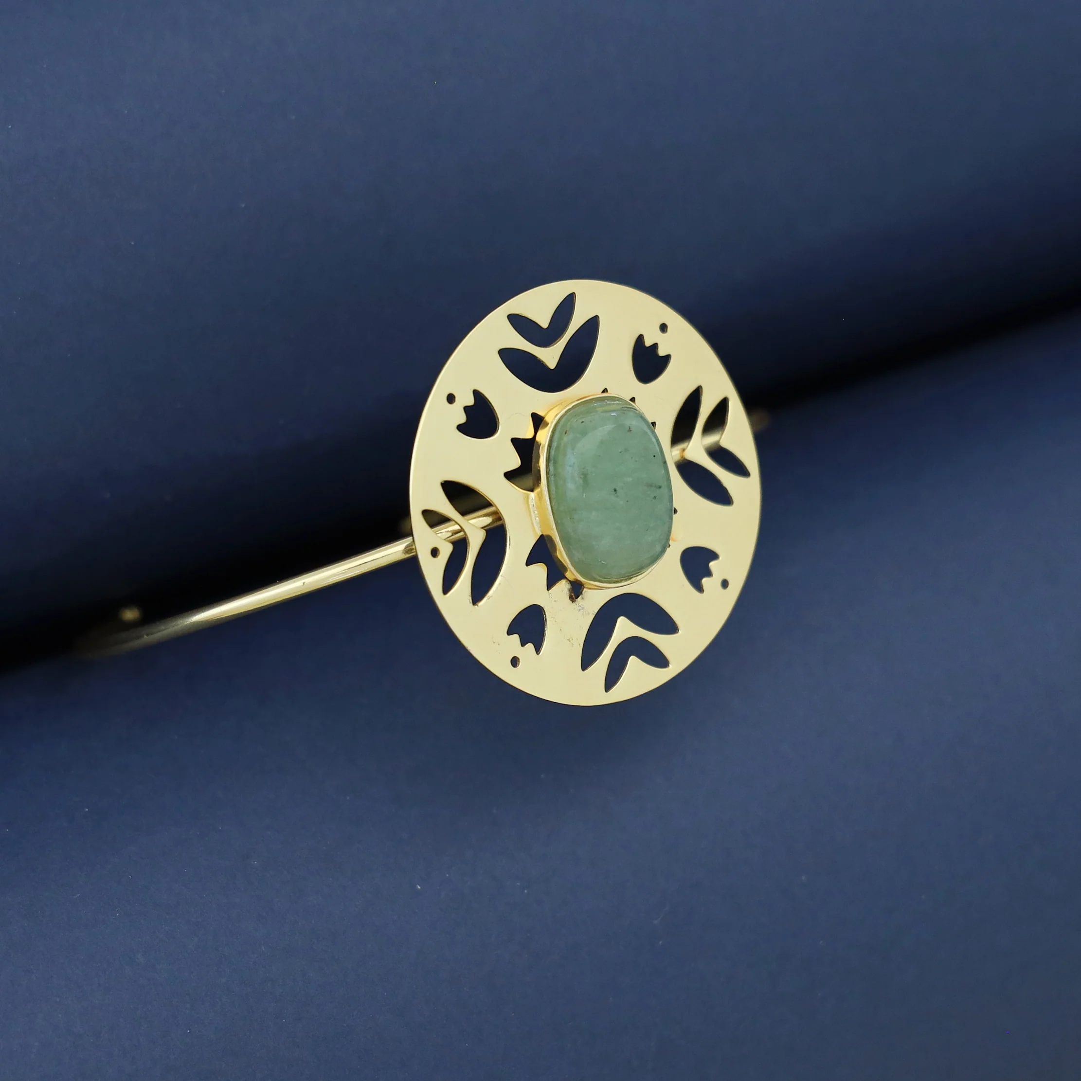 Abhira Golden Circle Oval Natural Stone Bangle - Image 8