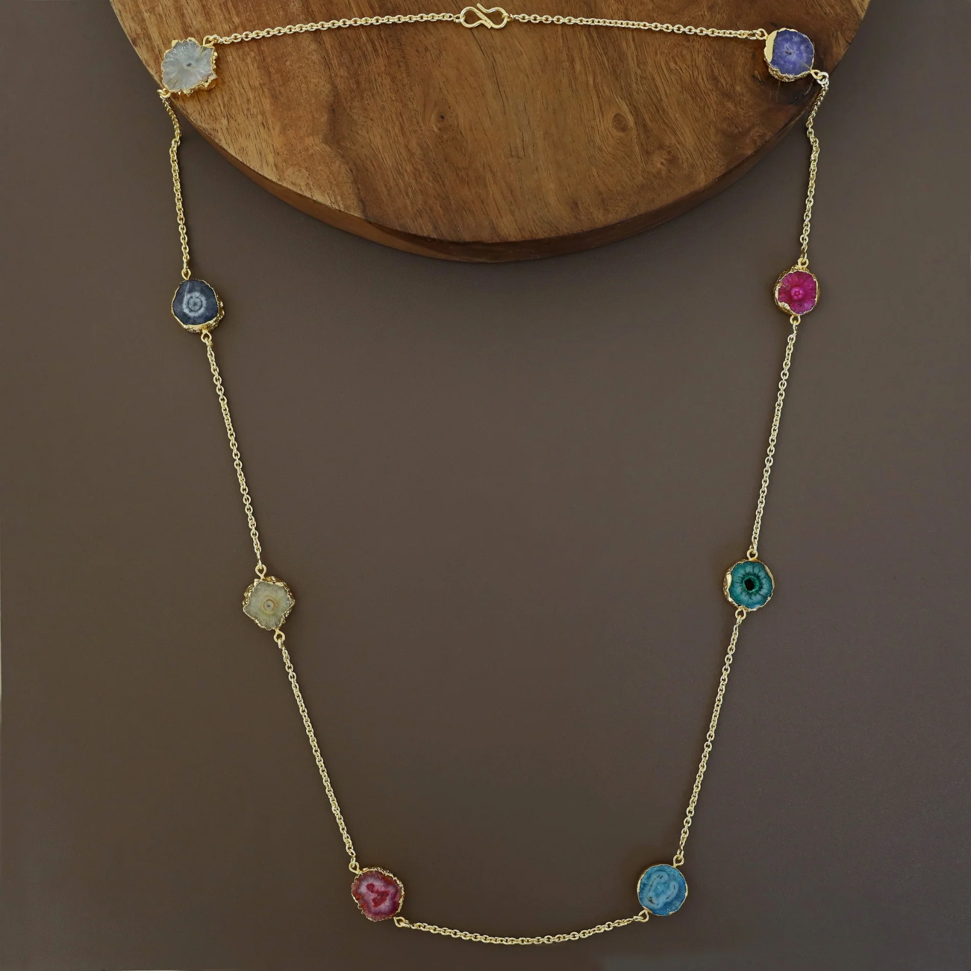 Abira Solar Agate Long Neckpiece - Image 6