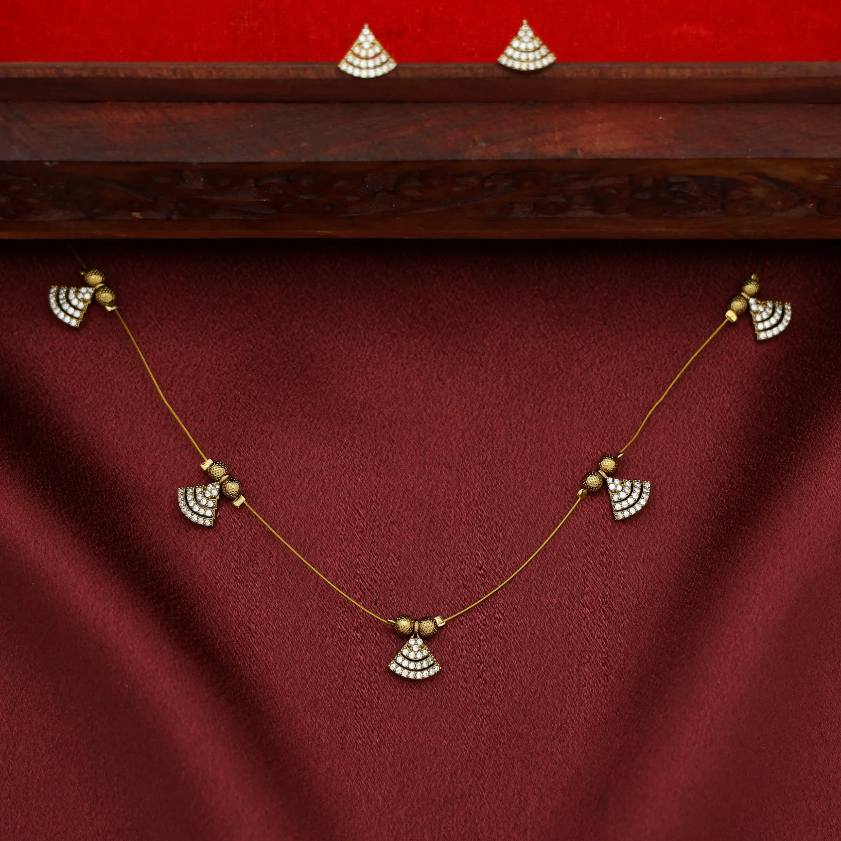 Shyama AD Stone Cone String Neckpiece With Stud - Image 3
