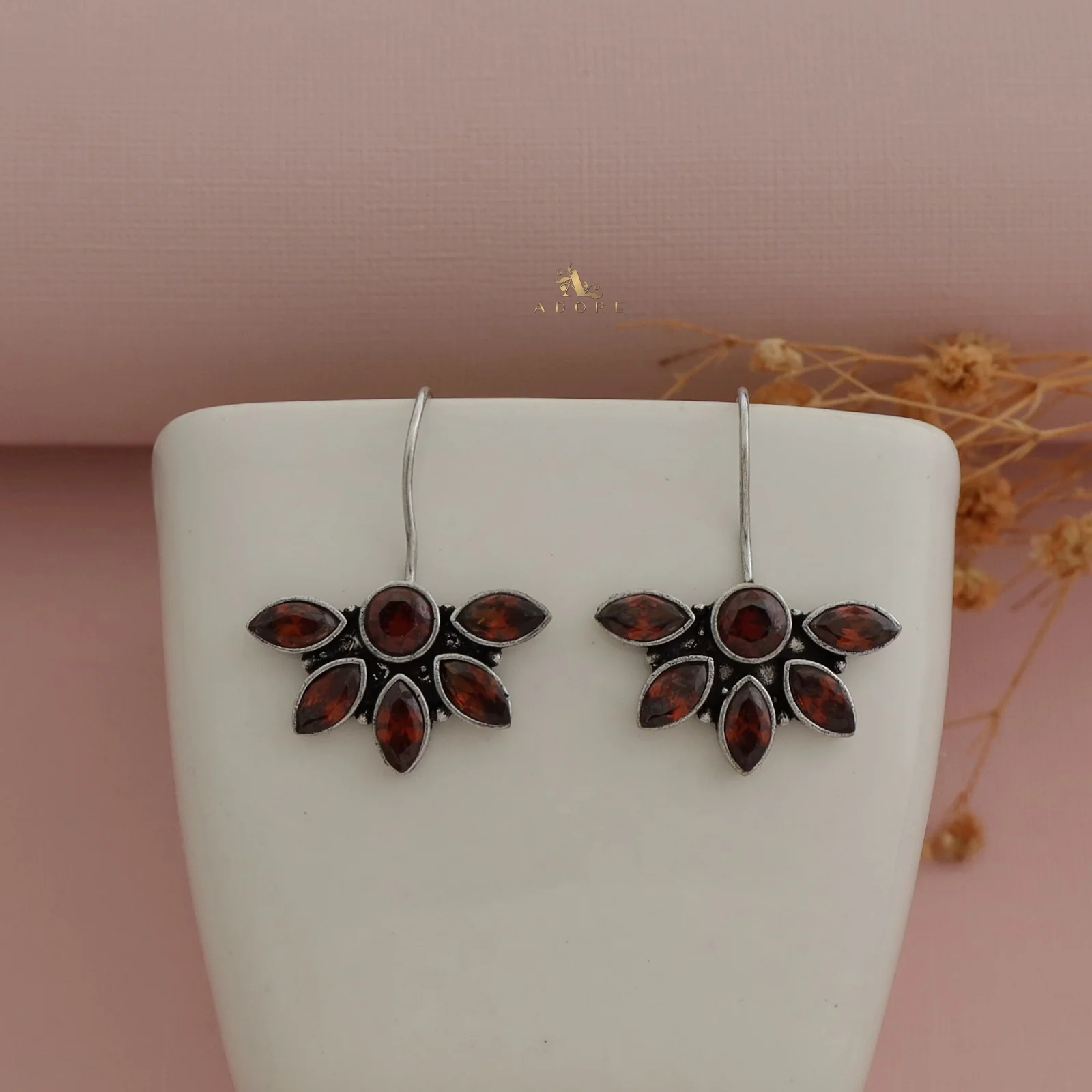 Adalia Half Flower Glossy Drop - Image 18