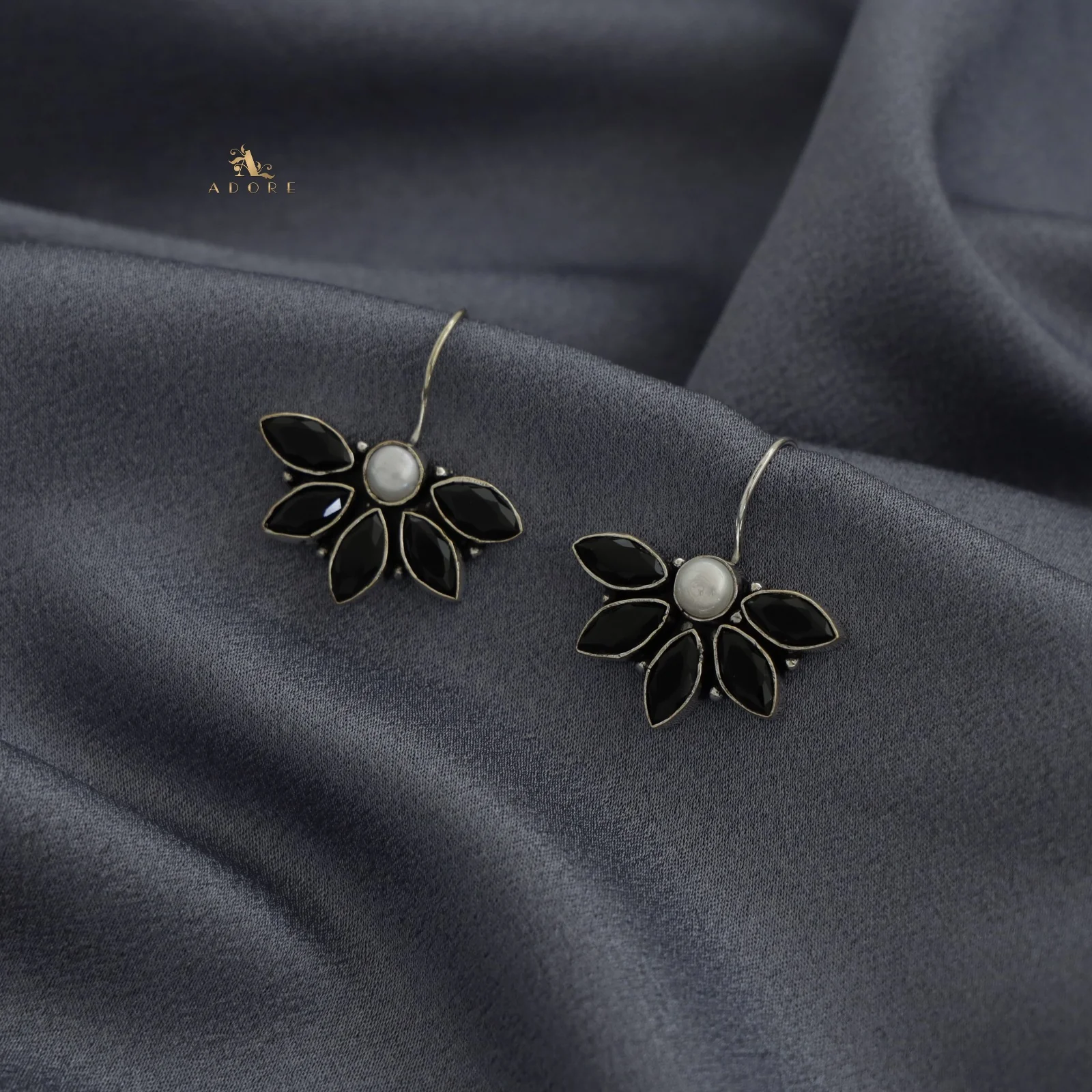Adalia Half Flower Glossy Drop - Image 27
