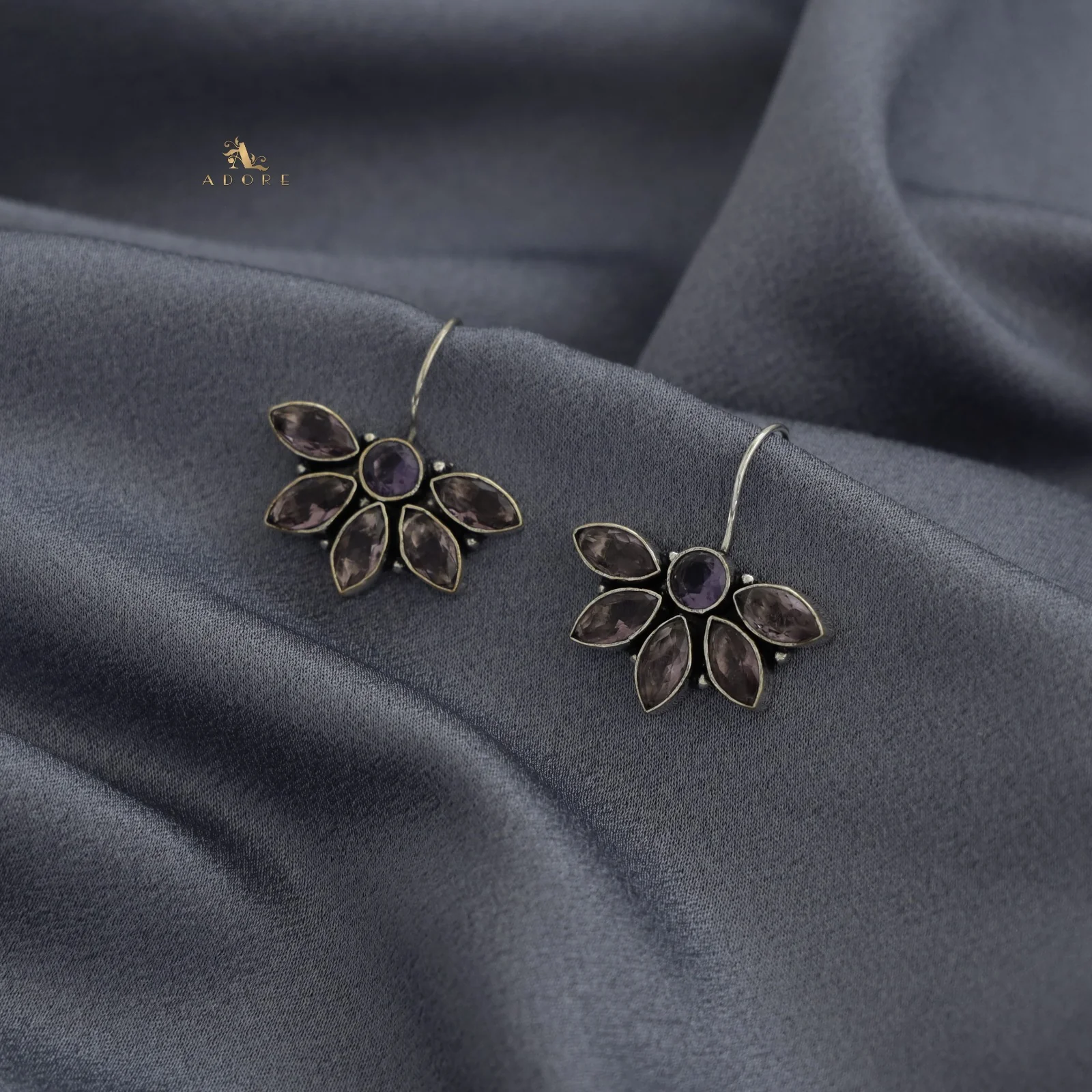 Adalia Half Flower Glossy Drop - Image 29