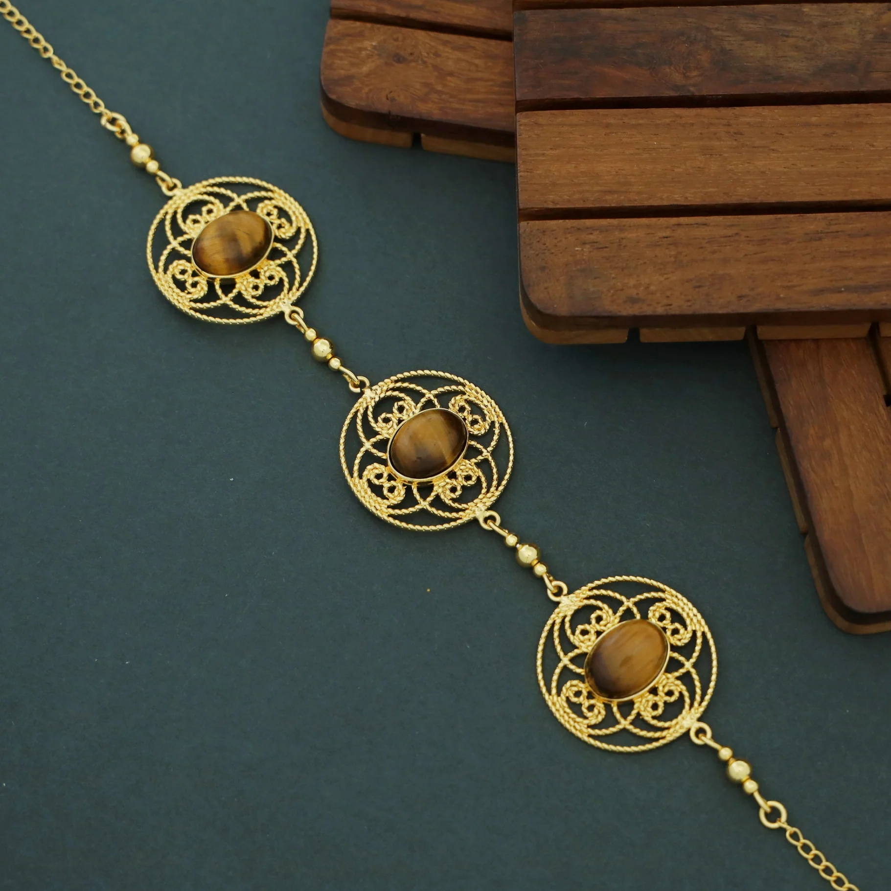 Adele Golden Flower Circle Oval Natural Stone Choker - Image 3