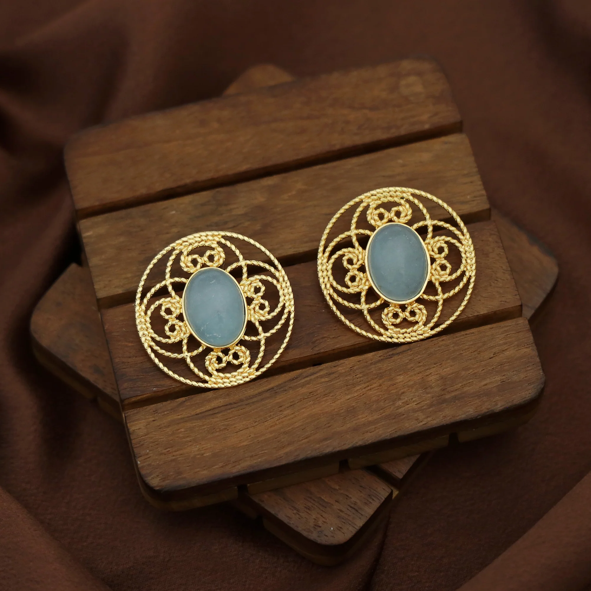 Adele Golden Flower Circle Natural Oval Stone Earring - Image 7