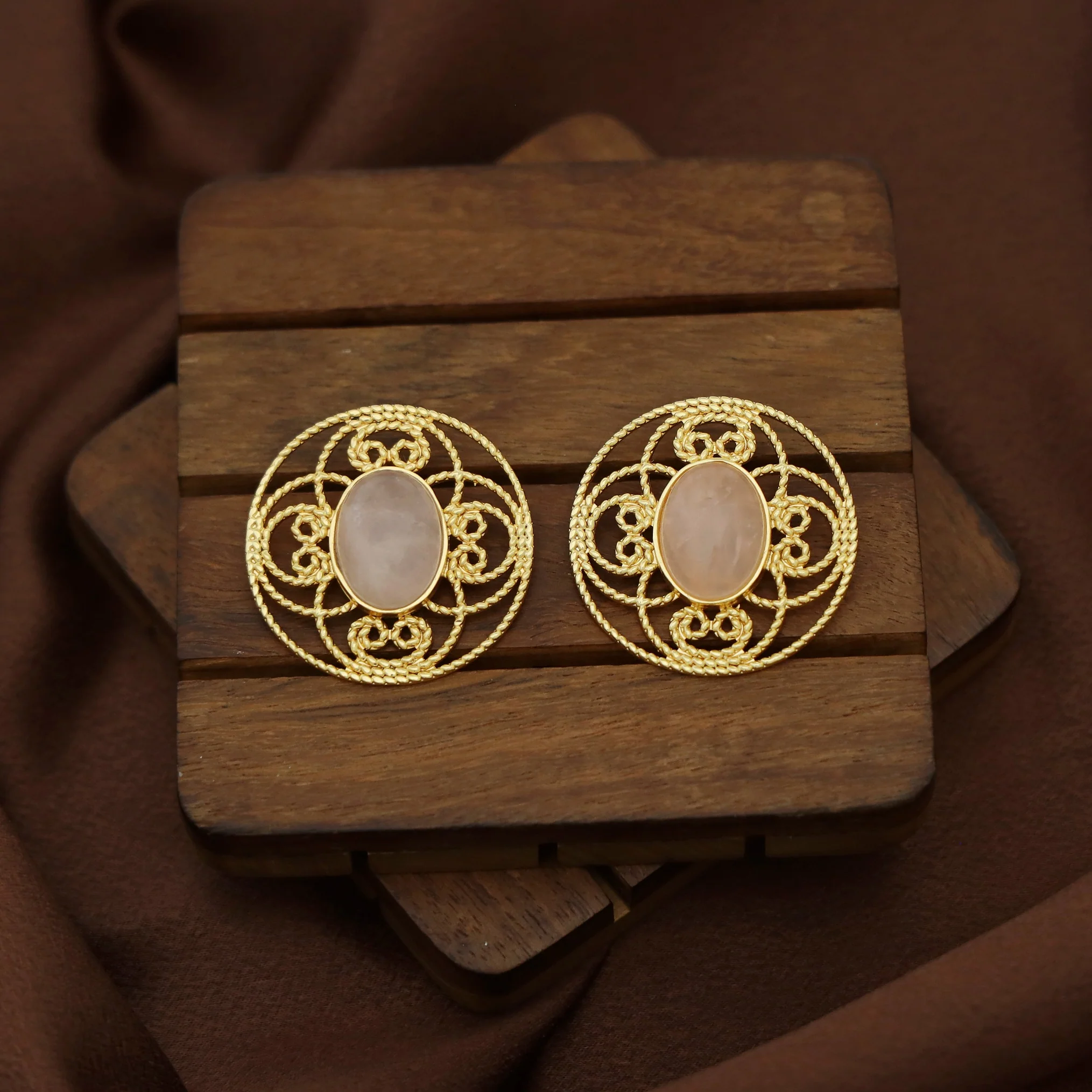 Adele Golden Flower Circle Natural Oval Stone Earring - Image 9