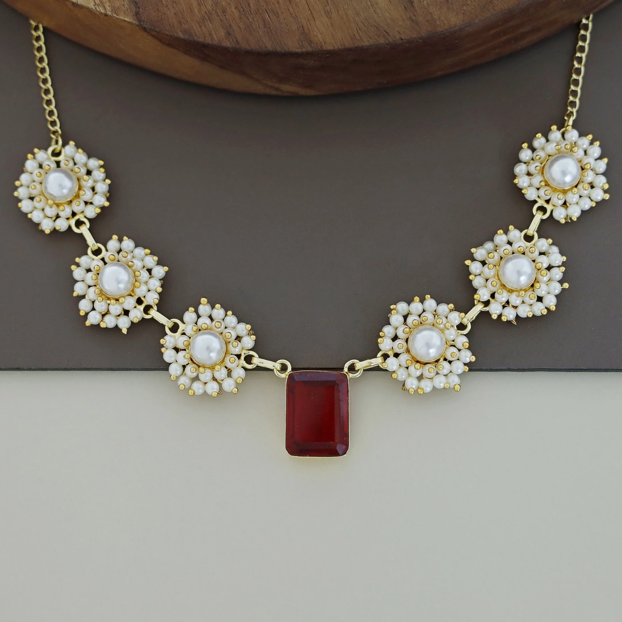 Adelita Glossy Rectangle Cluster Pearl Short Neckpiece / Choker - Image 2