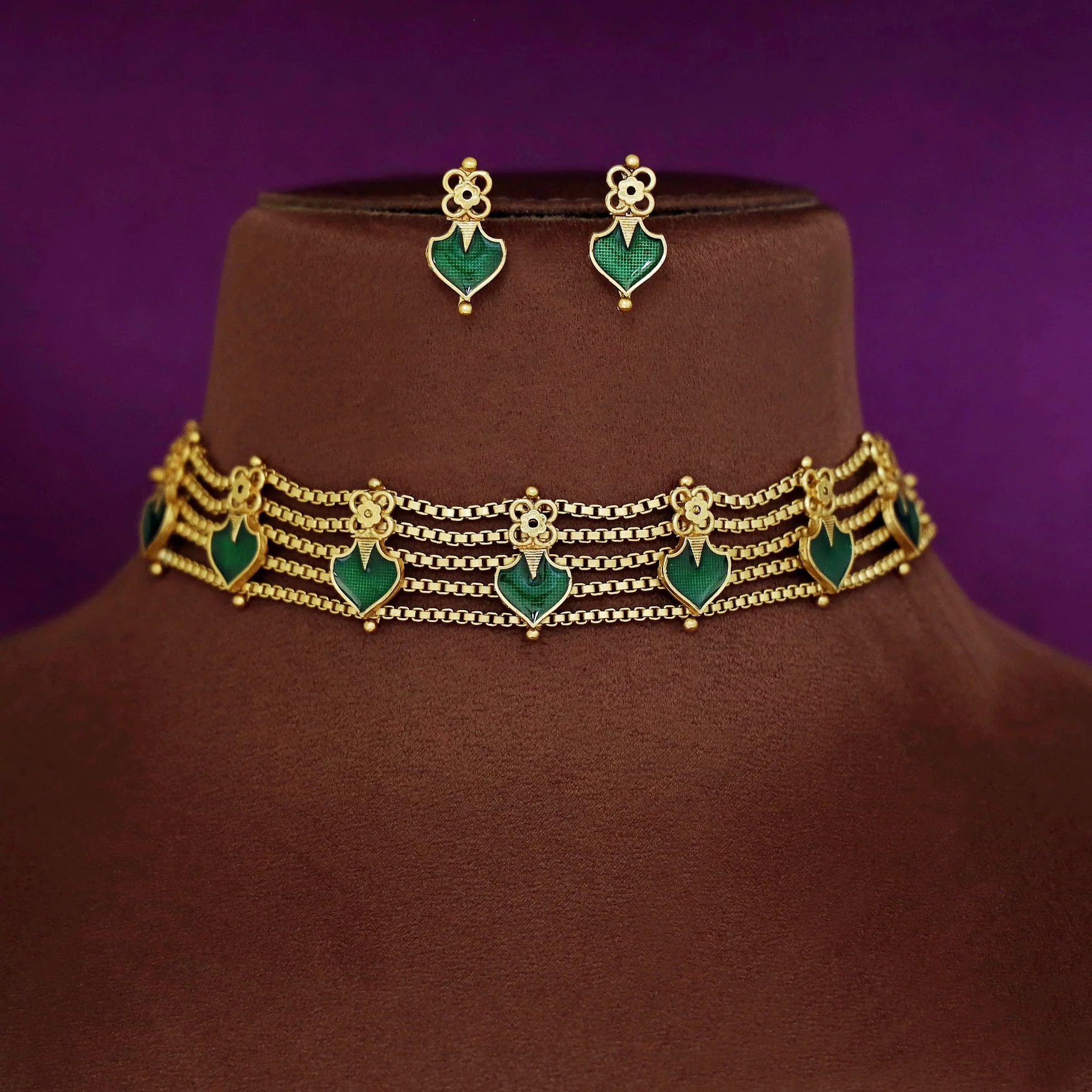 Aditha 5 Layer Palakka Choker With Earring - Image 4