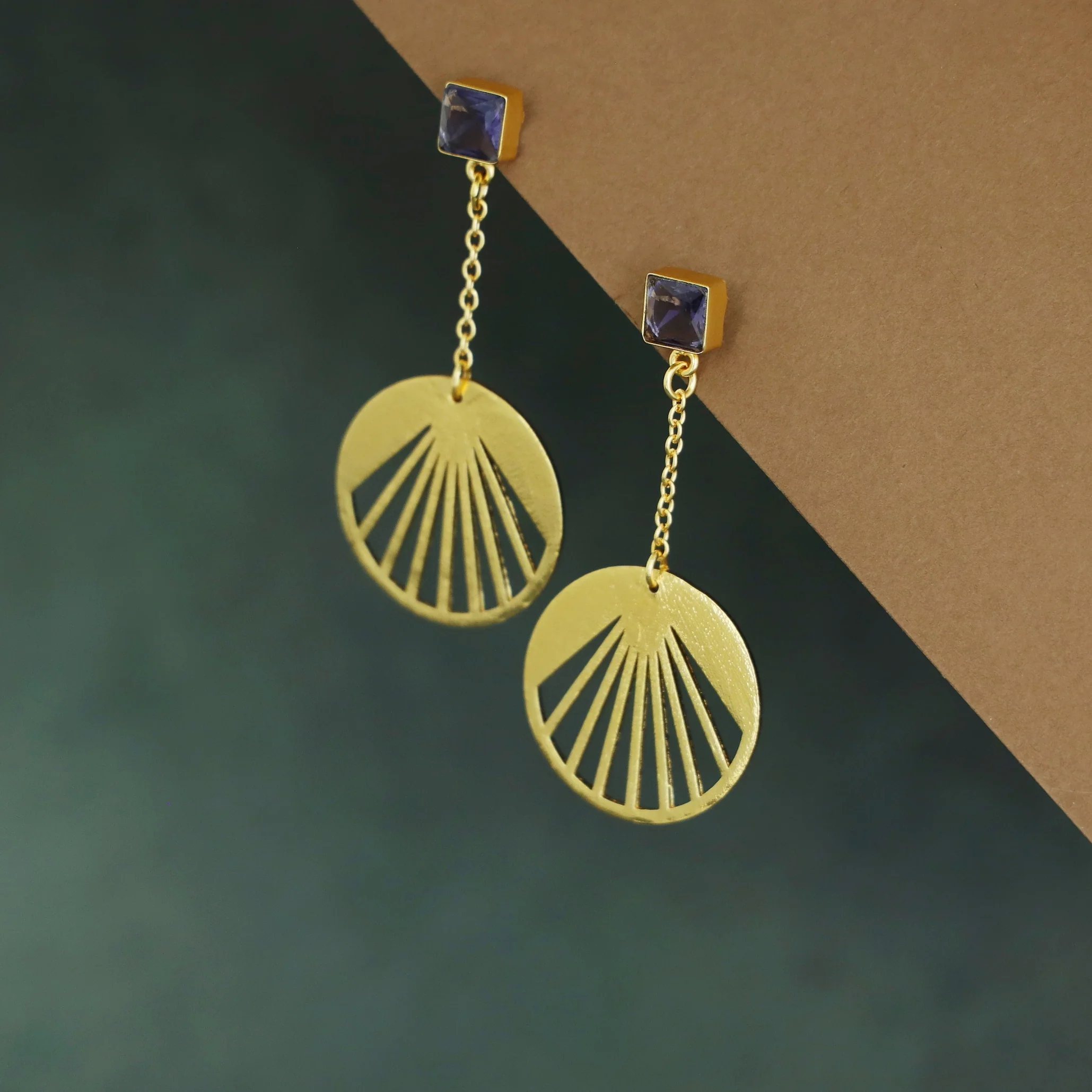 Adley Golden Sunburst Square Glossy Stone Chainy Earring - Image 8