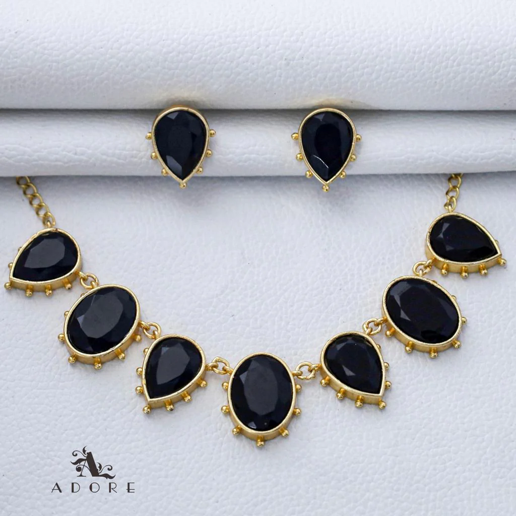 Adore - 7 Stone Neckpiece with Studs (Colour Options) - Image 6