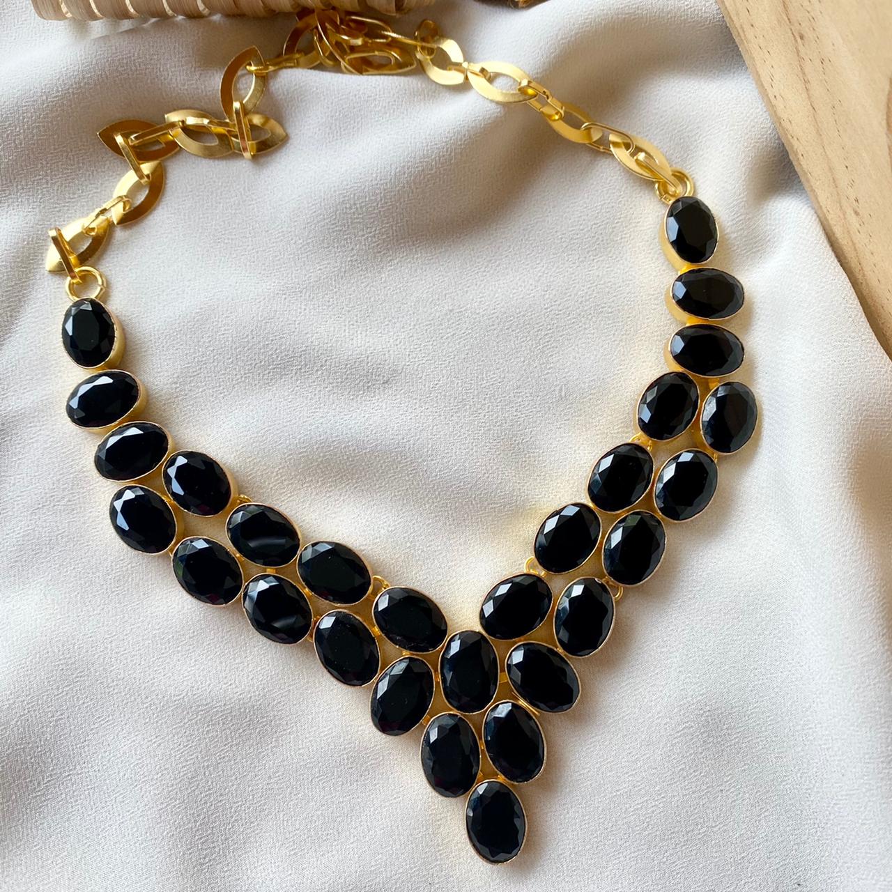 Adore Majestic Neckpiece - Image 19