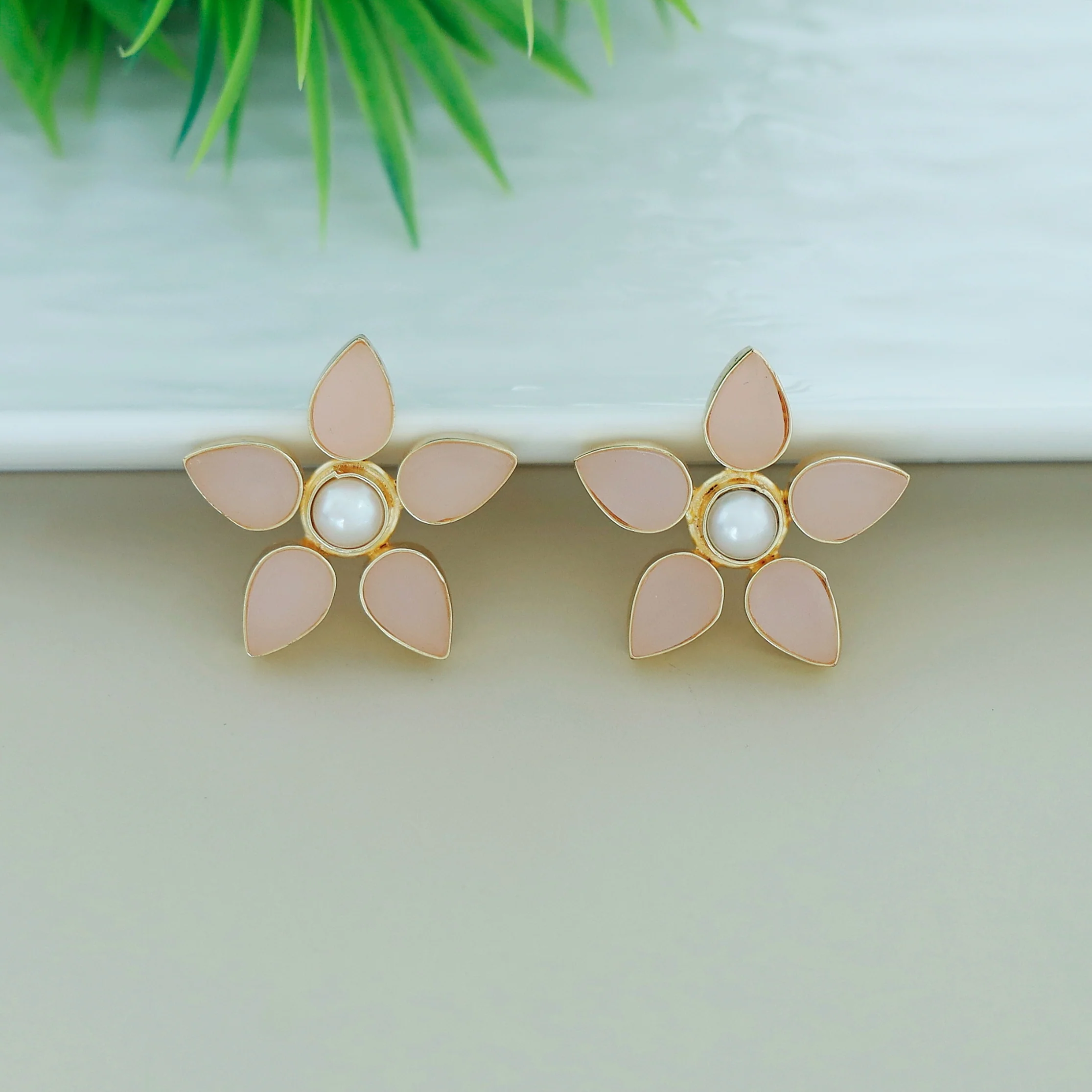 Adore Raw Stone - Flower Earring (Colours Available) - Image 5