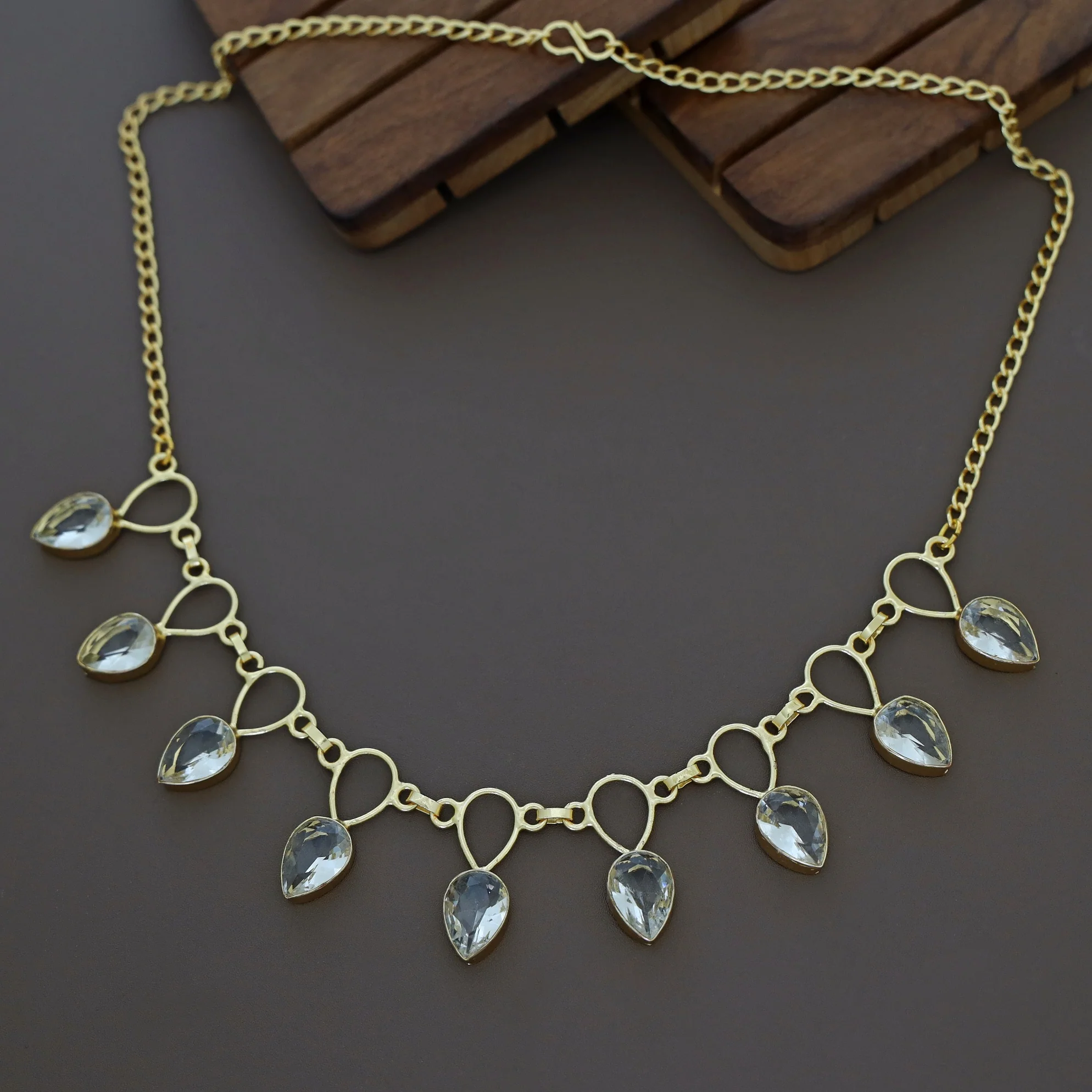 Adorn Neckpiece - Image 9