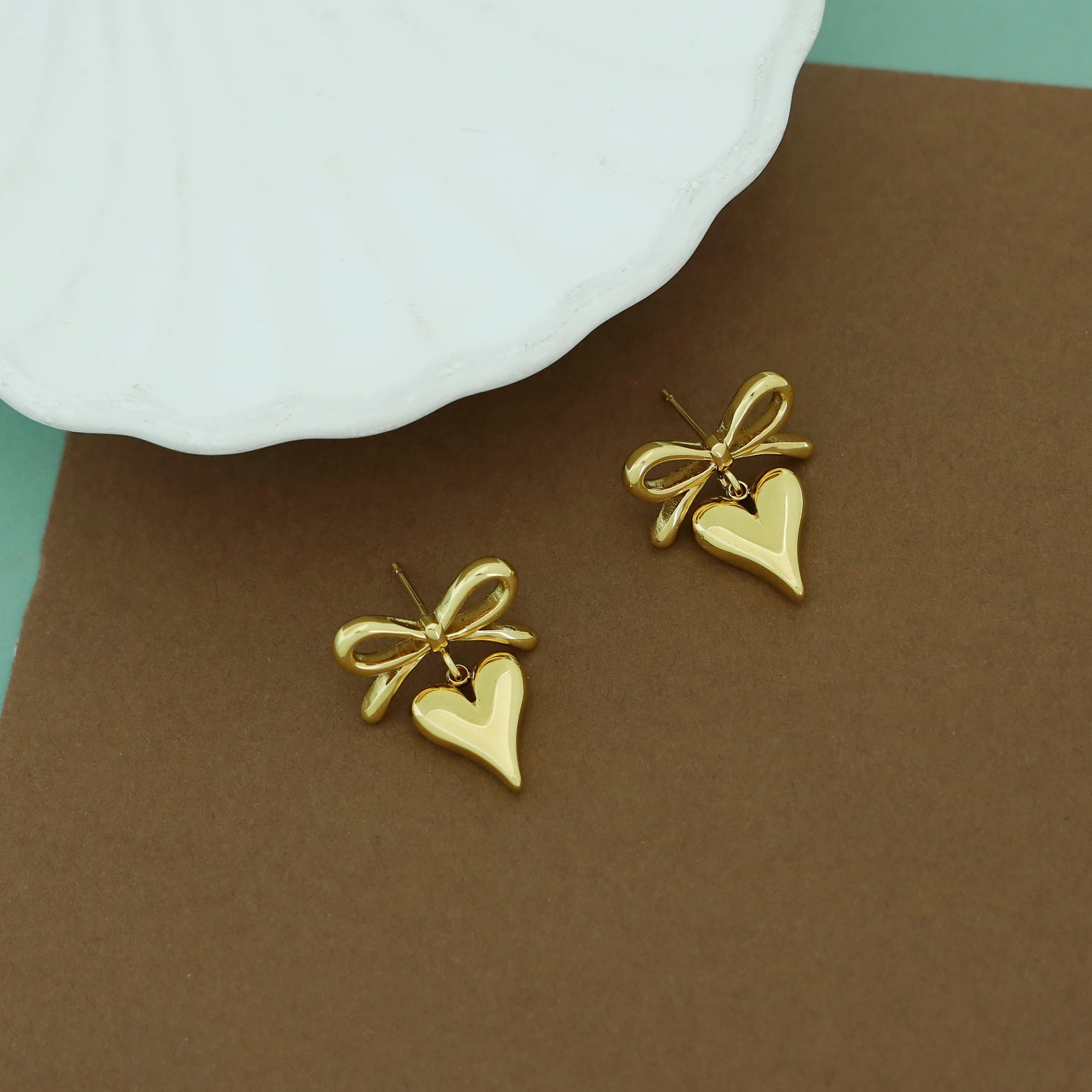 Adriana Golden Bow Heart Earring - Image 3