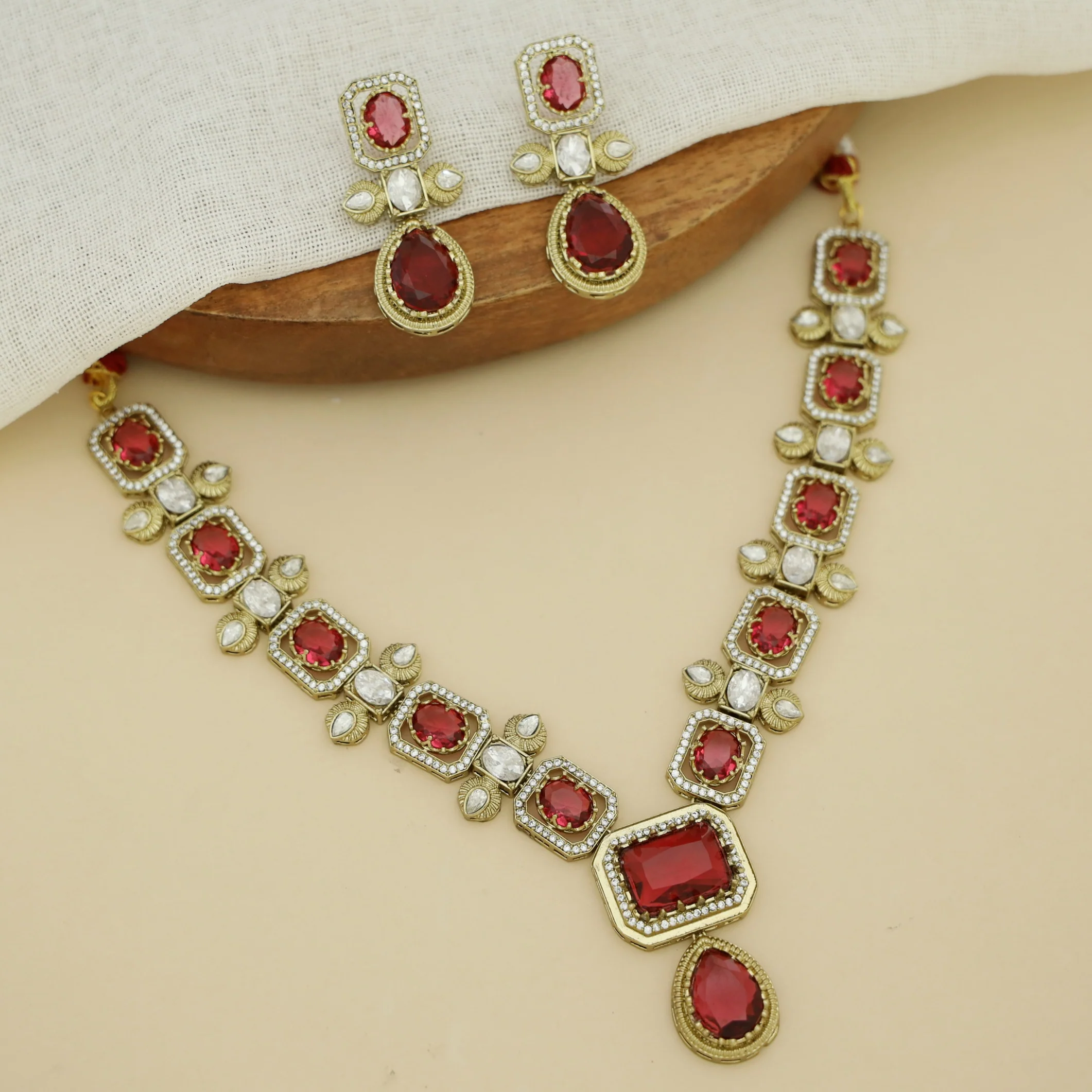 Adrisha AD Stone Glossy Short Neckpiece With Earring - Image 9
