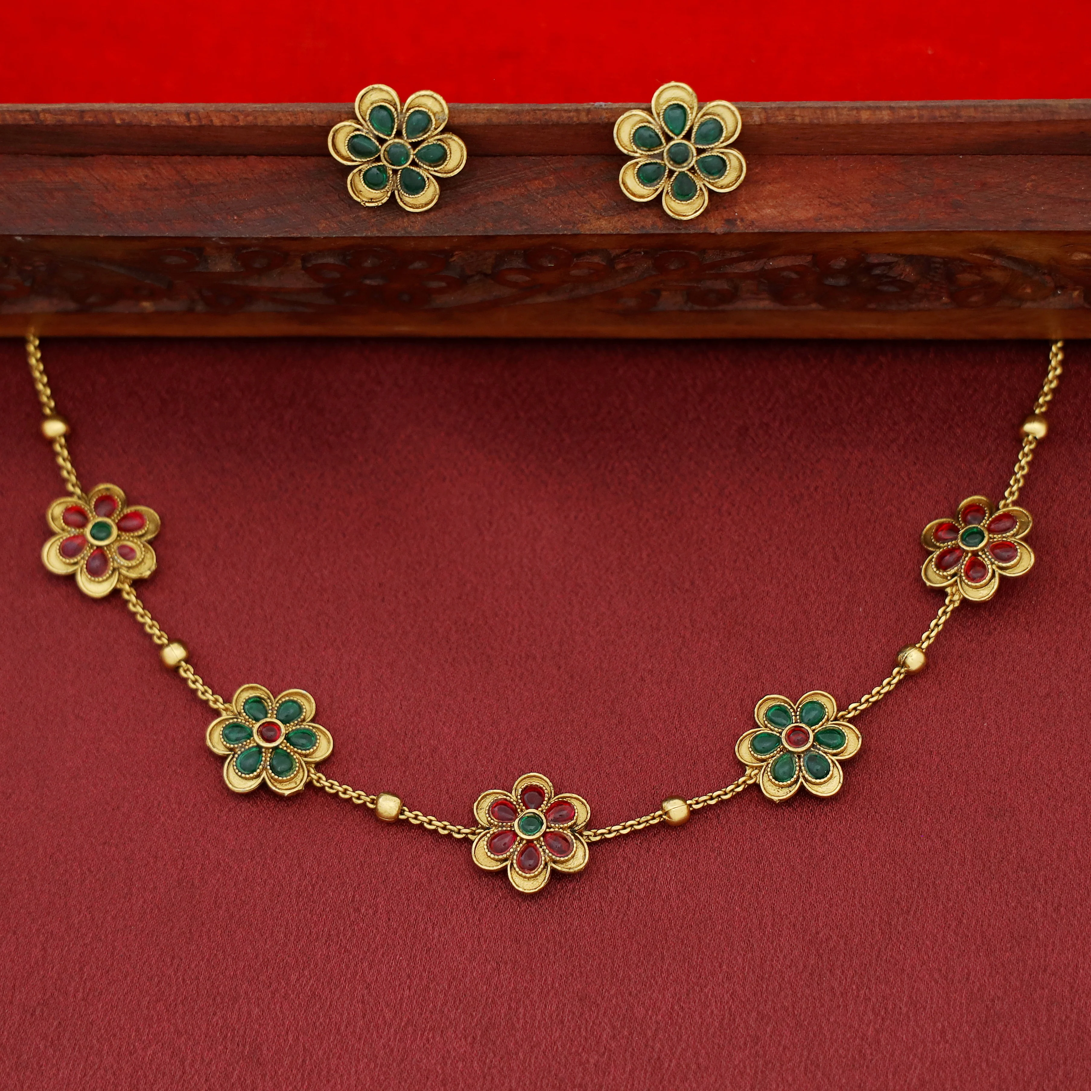 Adwita 5 Flower Golden Ball Choker With Earring - Image 7